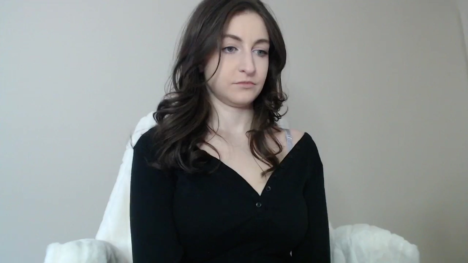 Gallery image thumbnail from a_name_'s myfreecams stream on, 04/22/2026, 02:45 image 2 of 20