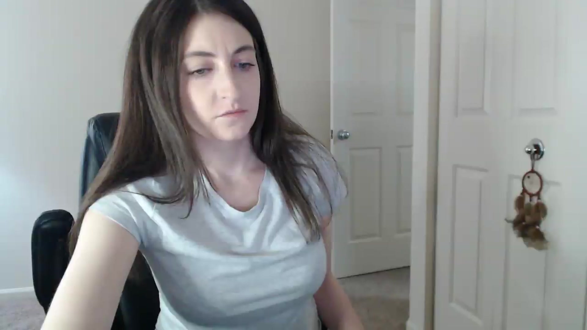 Gallery image thumbnail from a_name_'s myfreecams stream on, 04/24/2026, 04:01 image 2 of 20