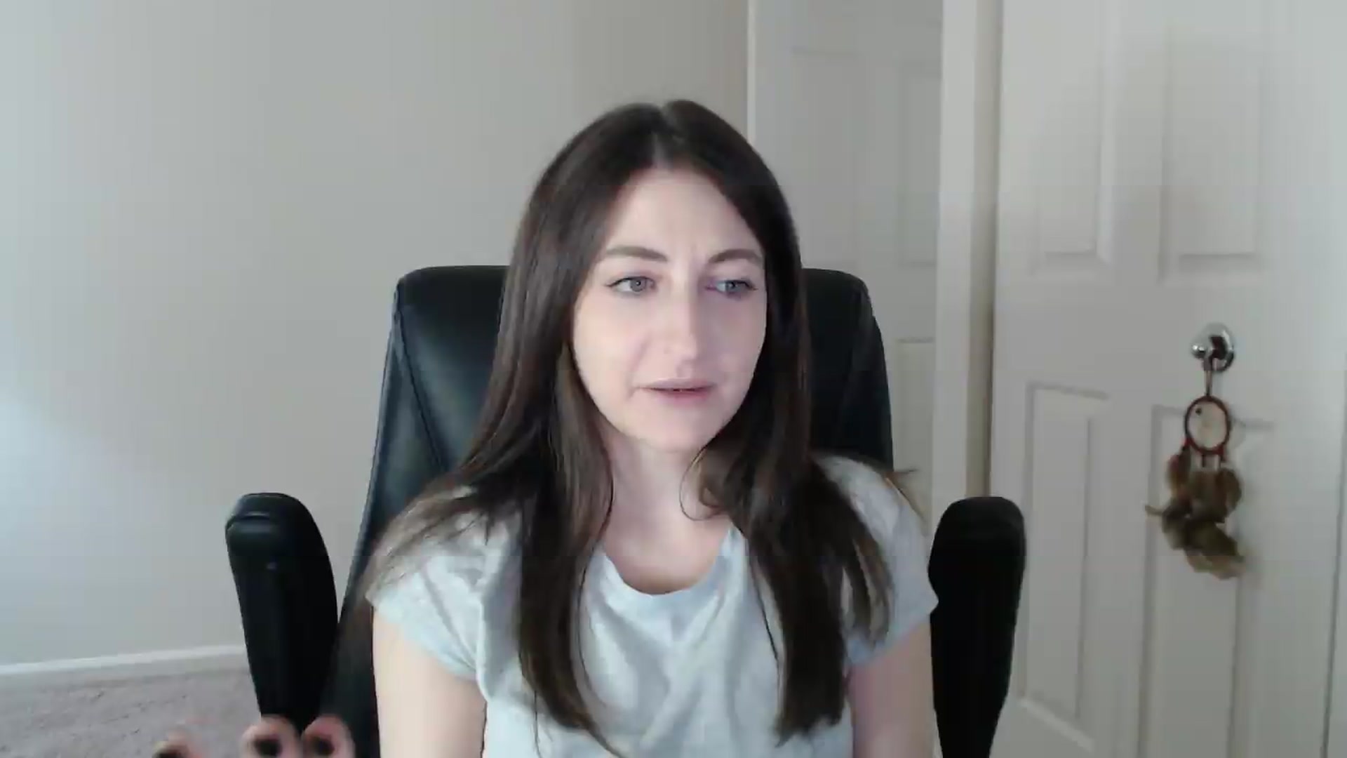 Gallery image thumbnail from a_name_'s myfreecams stream on, 04/24/2026, 04:01 image 19 of 20