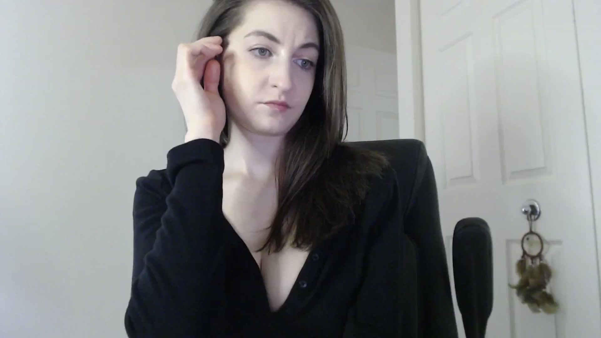 Gallery image thumbnail from a_name_'s myfreecams stream on, 04/25/2026, 04:53 image 2 of 20