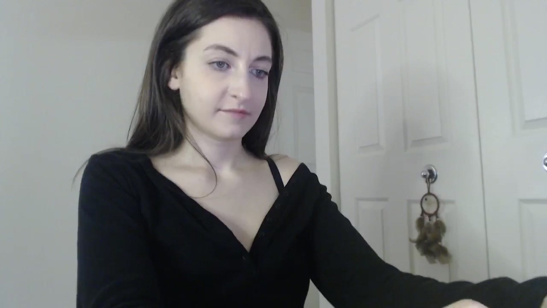 Gallery image thumbnail from a_name_'s myfreecams stream on, 04/25/2026, 04:53 image 16 of 20