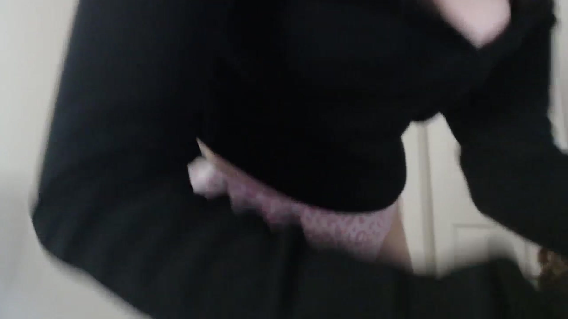 Gallery image thumbnail from a_name_'s myfreecams stream on, 04/25/2026, 04:53 image 17 of 20