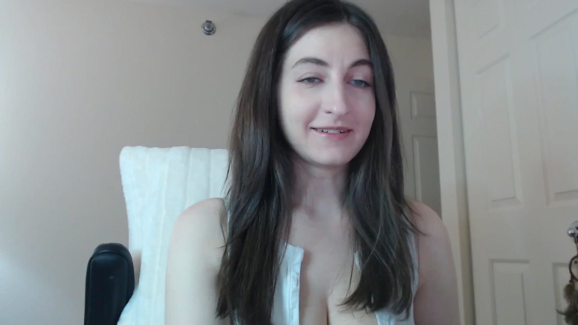Gallery image thumbnail from a_name_'s myfreecams stream on, 04/30/2026, 04:42 image 1 of 20