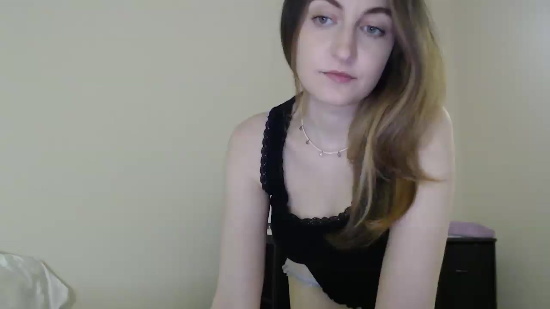 Gallery image thumbnail from a_tease's myfreecams stream on, 07/08/2026, 02:56 image 18 of 20