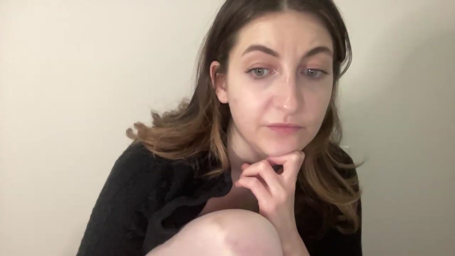 Gallery image thumbnail from a_tease's myfreecams stream on, 08/15/2026, 04:00 image 17 of 20