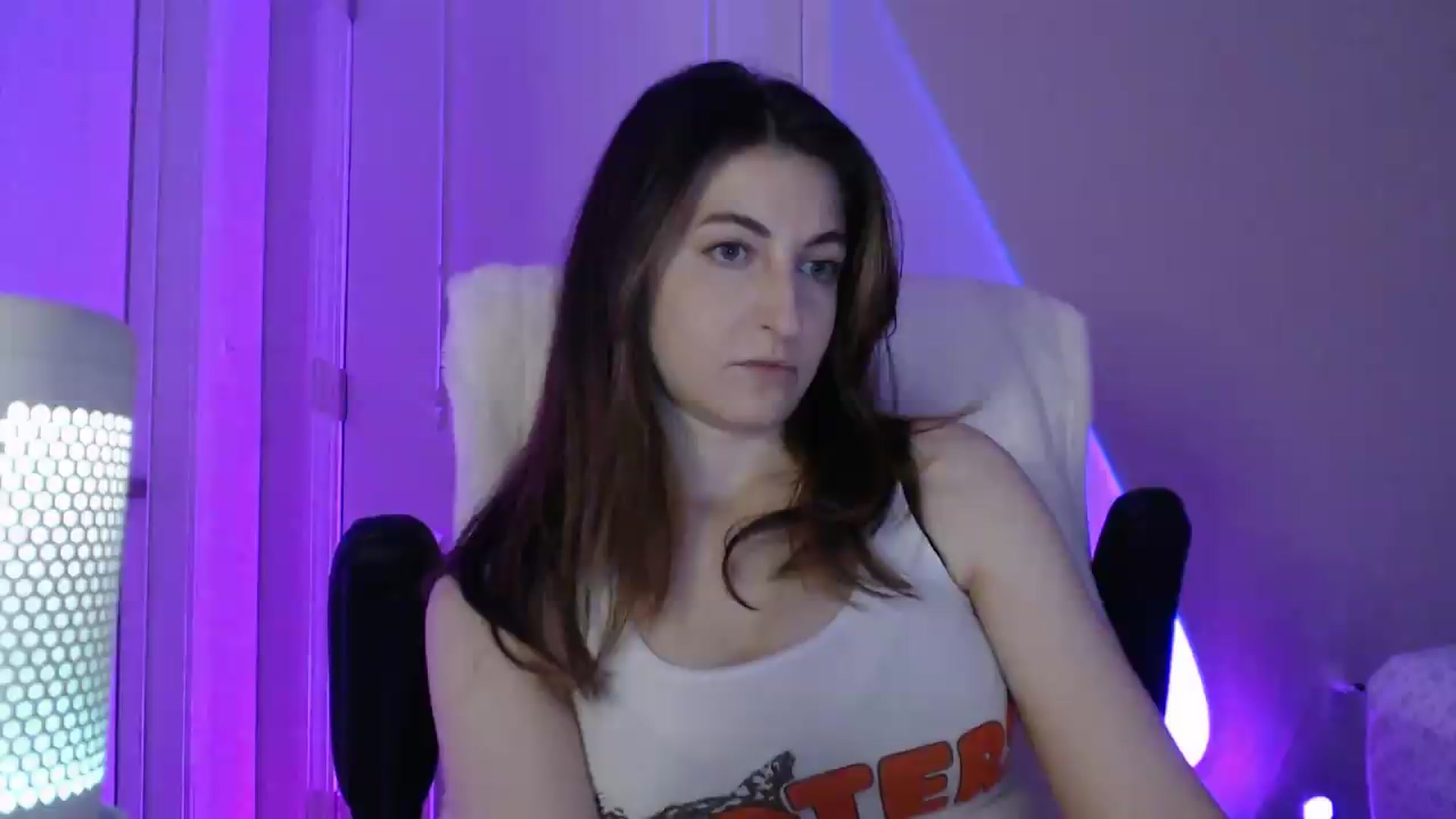 Gallery image thumbnail from a_tease's myfreecams stream on, 08/25/2026, 04:22 image 8 of 20