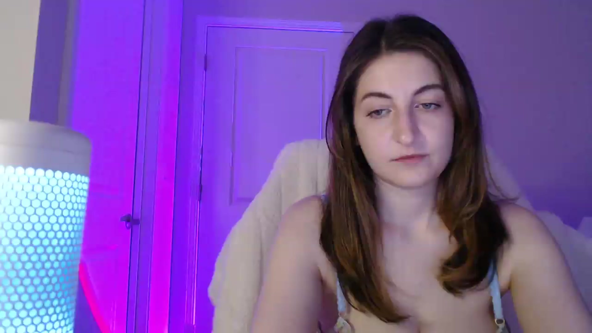 Gallery image thumbnail from a_tease's myfreecams stream on, 08/28/2026, 03:16 image 6 of 20