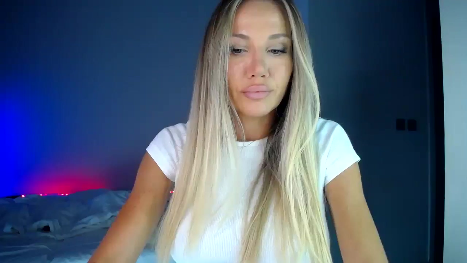 Gallery image thumbnail from aaaaaaaaaaaay's myfreecams stream on, 02/15/2026, 06:57 image 6 of 20
