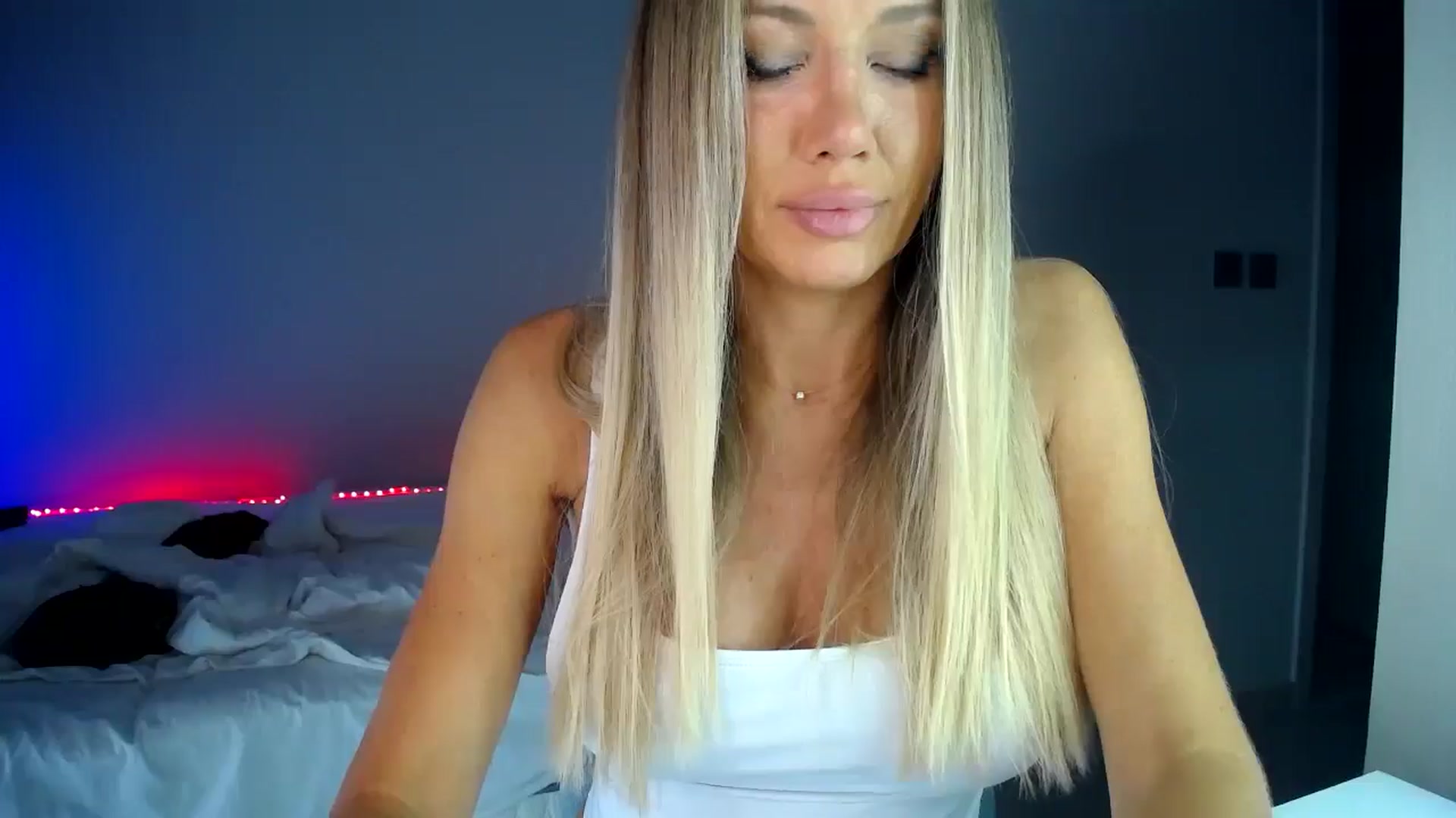 Gallery image thumbnail from aaaaaaaaaaaay's myfreecams stream on, 03/03/2026, 07:20 image 2 of 20