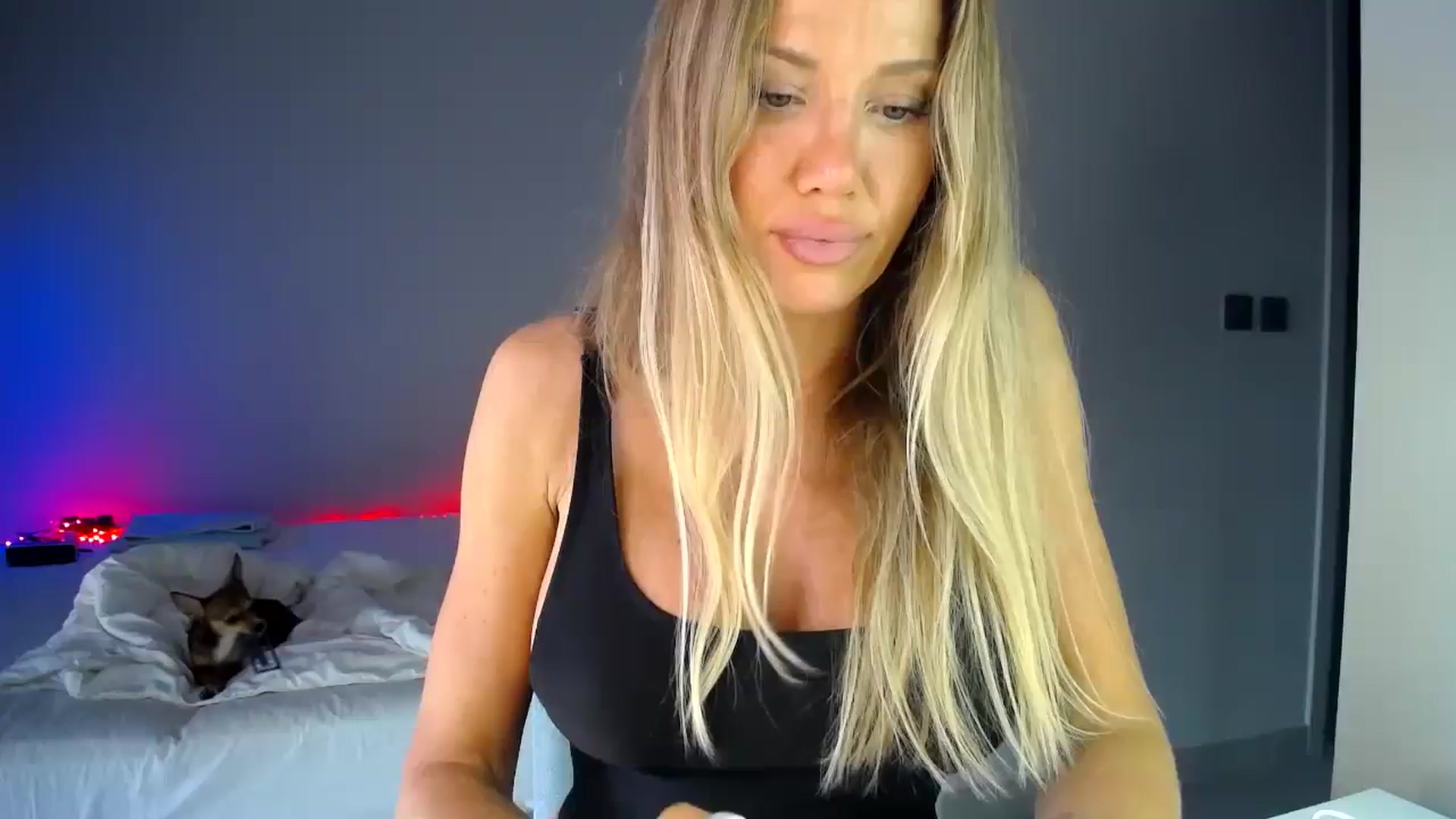 Gallery image thumbnail from aaaaaaaaaaaay's myfreecams stream on, 04/01/2026, 06:25 image 13 of 20