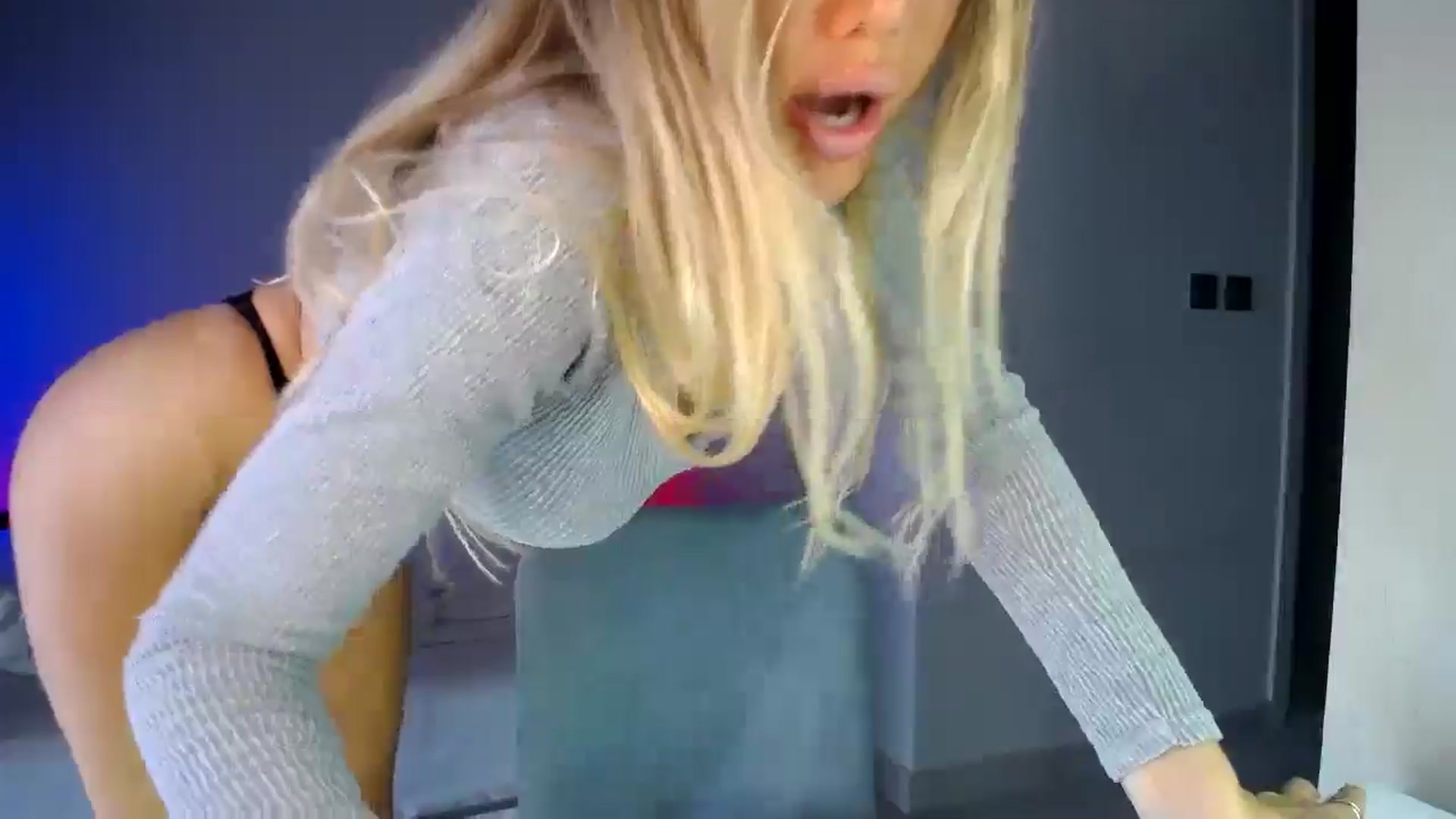 Gallery image thumbnail from aaaaaaaaaaaay's myfreecams stream on, 04/17/2026, 06:00 image 13 of 20