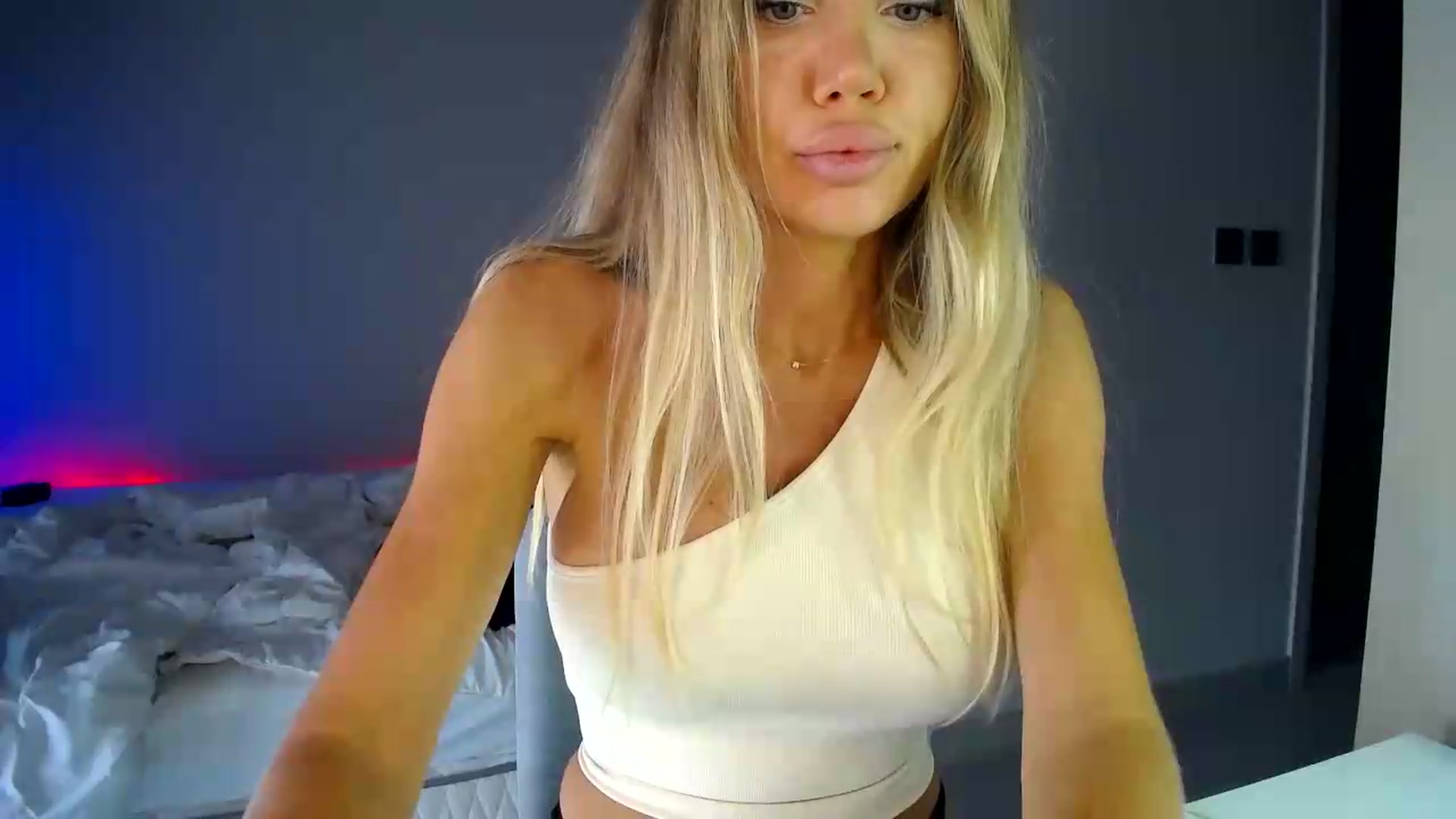 Gallery image thumbnail from aaaaaaaaaaaay's myfreecams stream on, 06/07/2026, 06:08 image 20 of 20