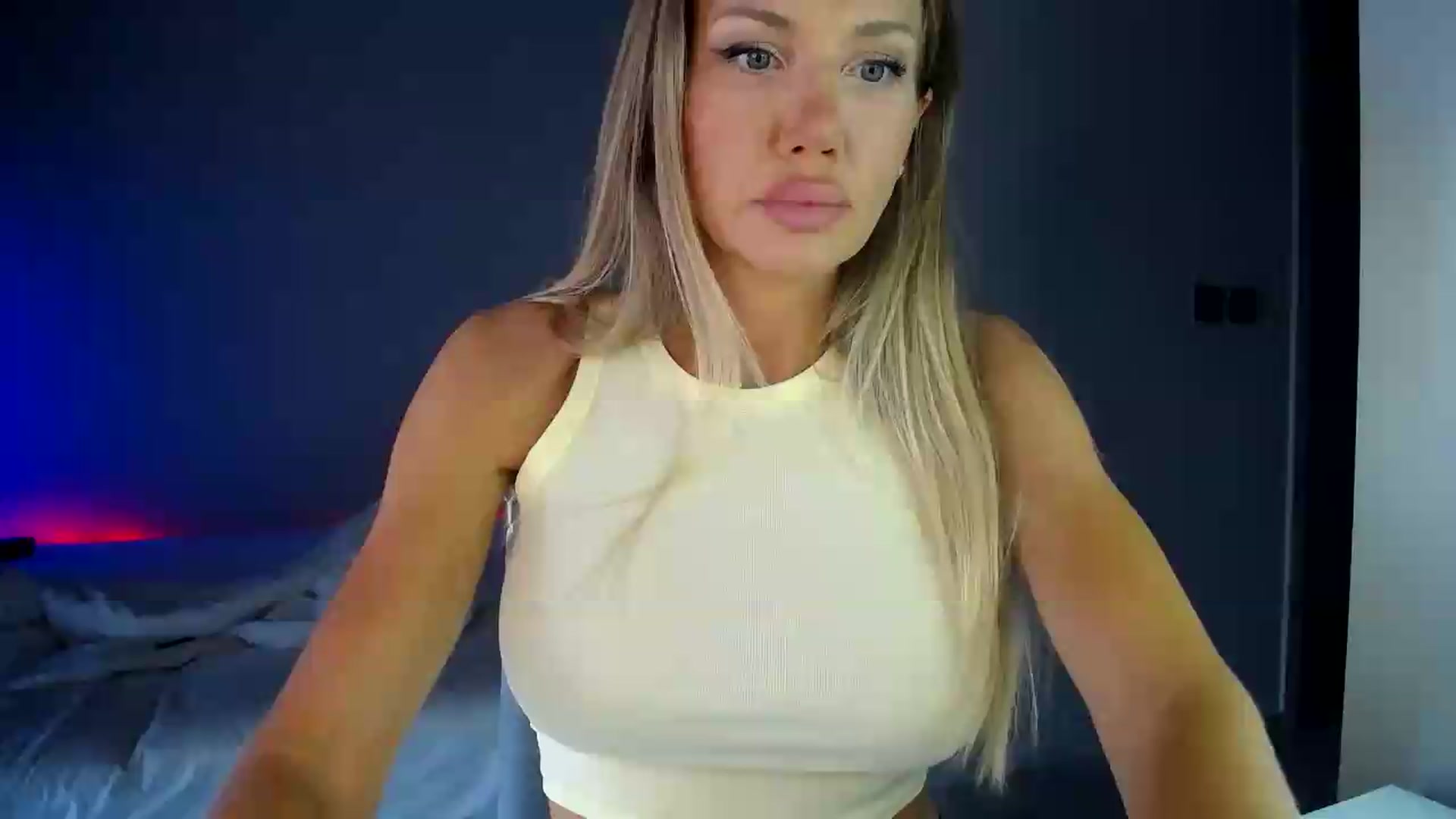 Gallery image thumbnail from aaaaaaaaaaaay's myfreecams stream on, 06/09/2026, 05:38 image 10 of 20