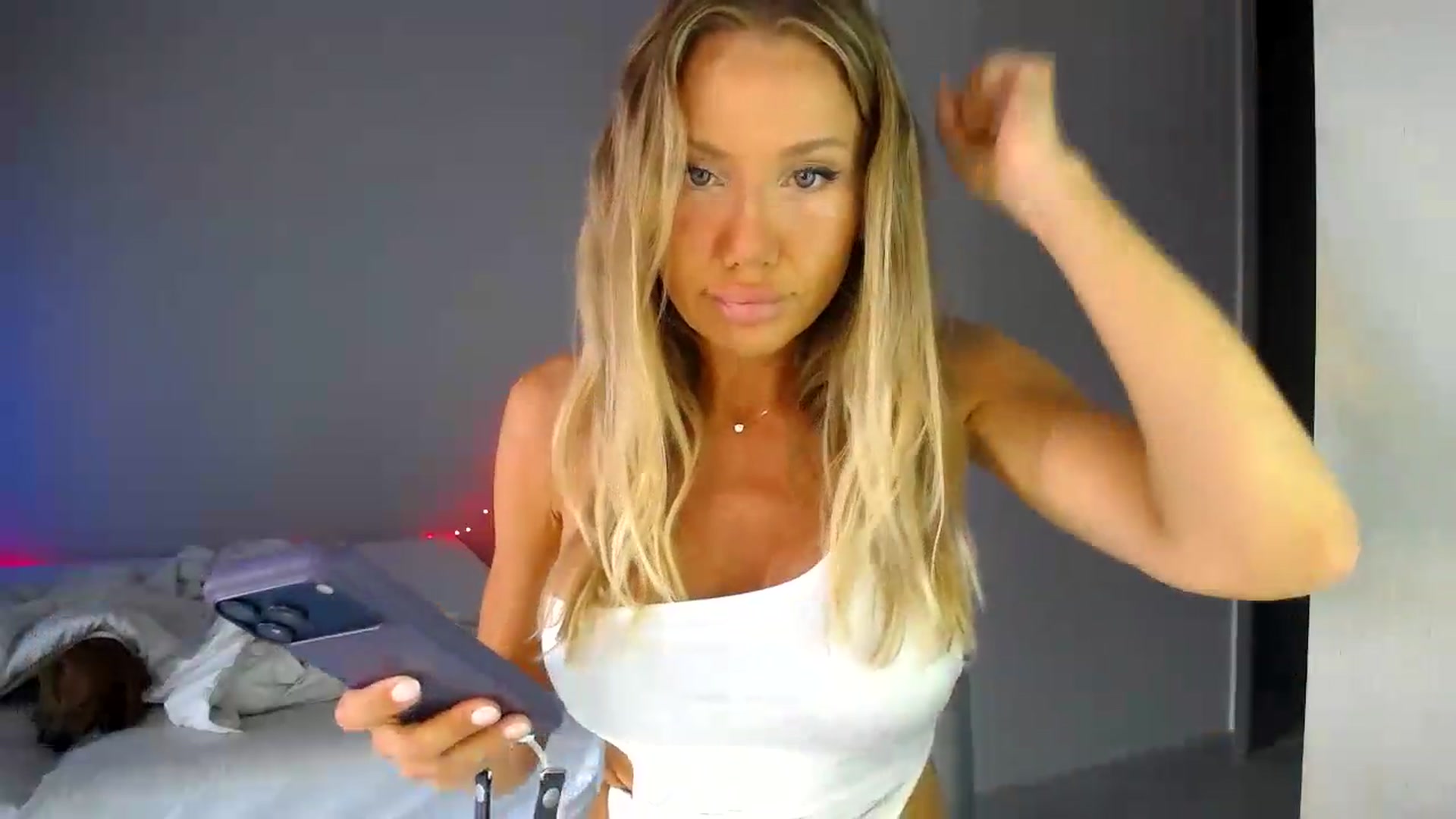 Gallery image thumbnail from aaaaaaaaaaaay's myfreecams stream on, 06/19/2026, 06:04 image 6 of 20