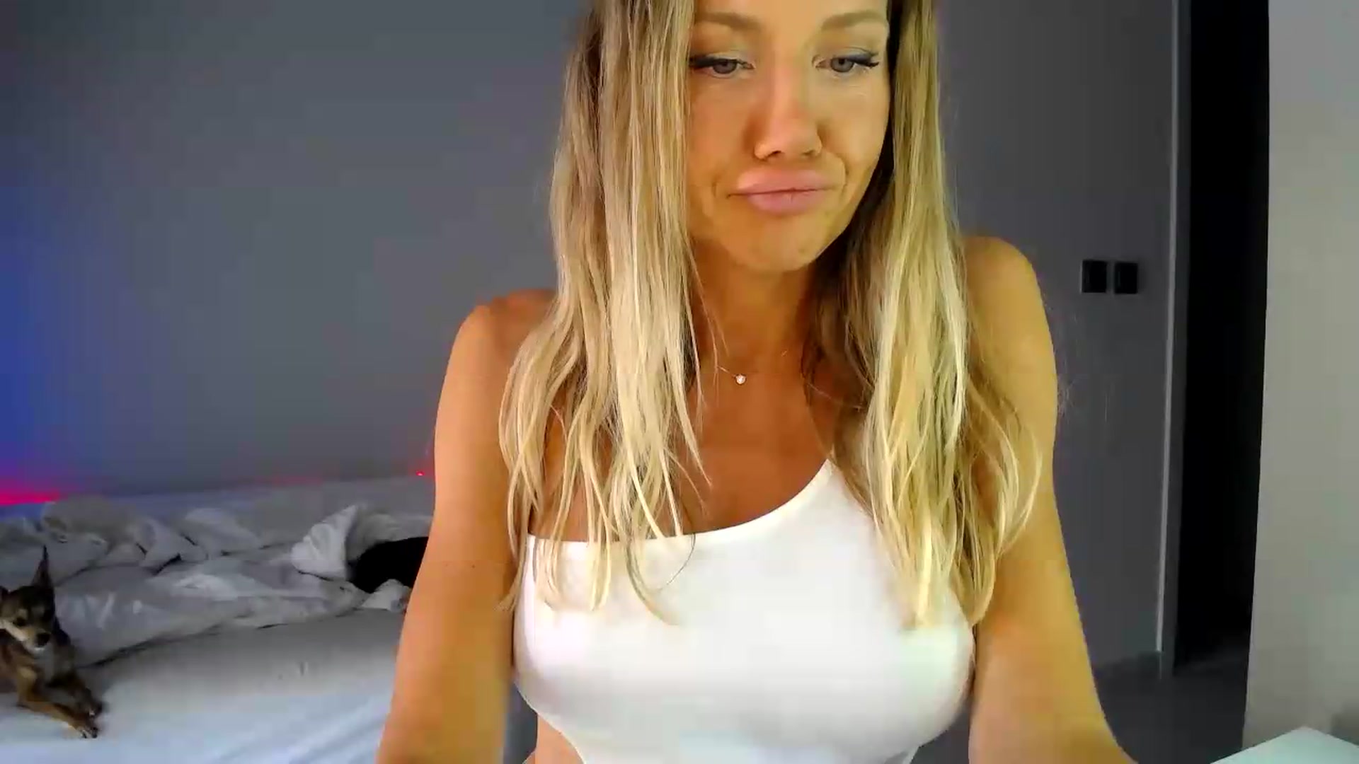 Gallery image thumbnail from aaaaaaaaaaaay's myfreecams stream on, 06/19/2026, 06:35 image 7 of 20