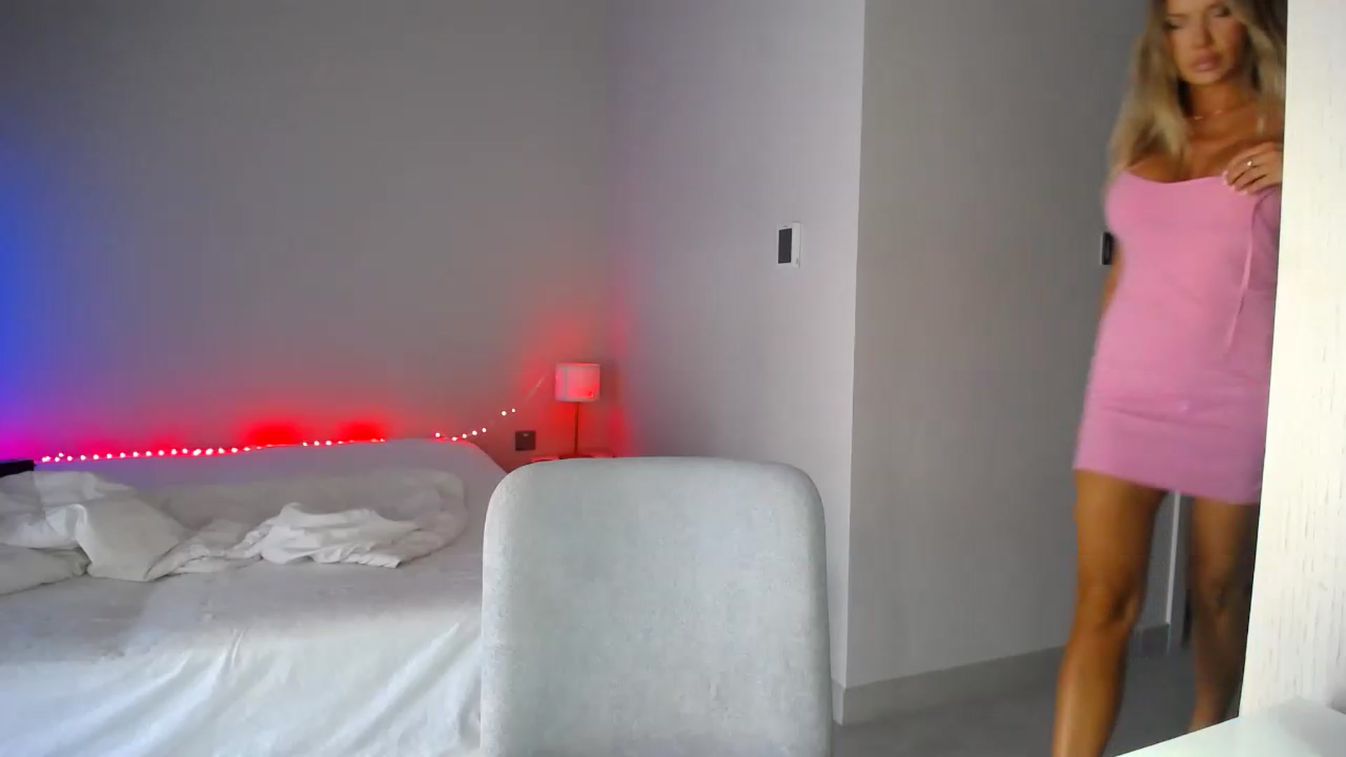 Gallery image thumbnail from aaaaaaaaaaaay's myfreecams stream on, 07/11/2026, 06:34 image 15 of 20