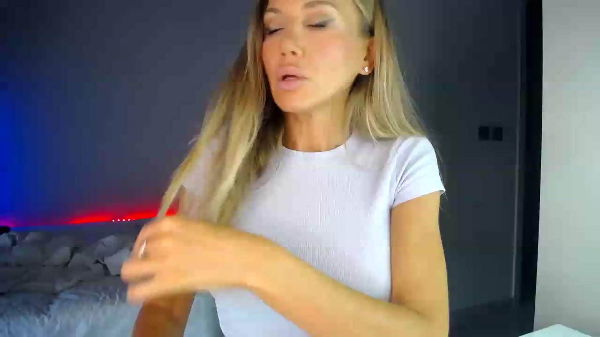 Gallery image thumbnail from aaaaaaaaaaaay's myfreecams stream on, 08/03/2026, 05:56 image 1 of 20