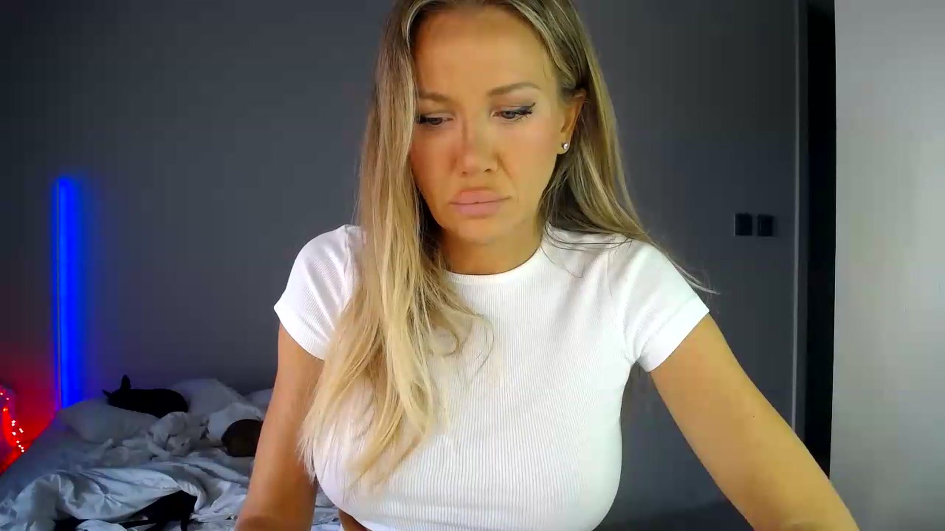 Gallery image thumbnail from aaaaaaaaaaaay's myfreecams stream on, 08/22/2026, 05:38 image 11 of 20
