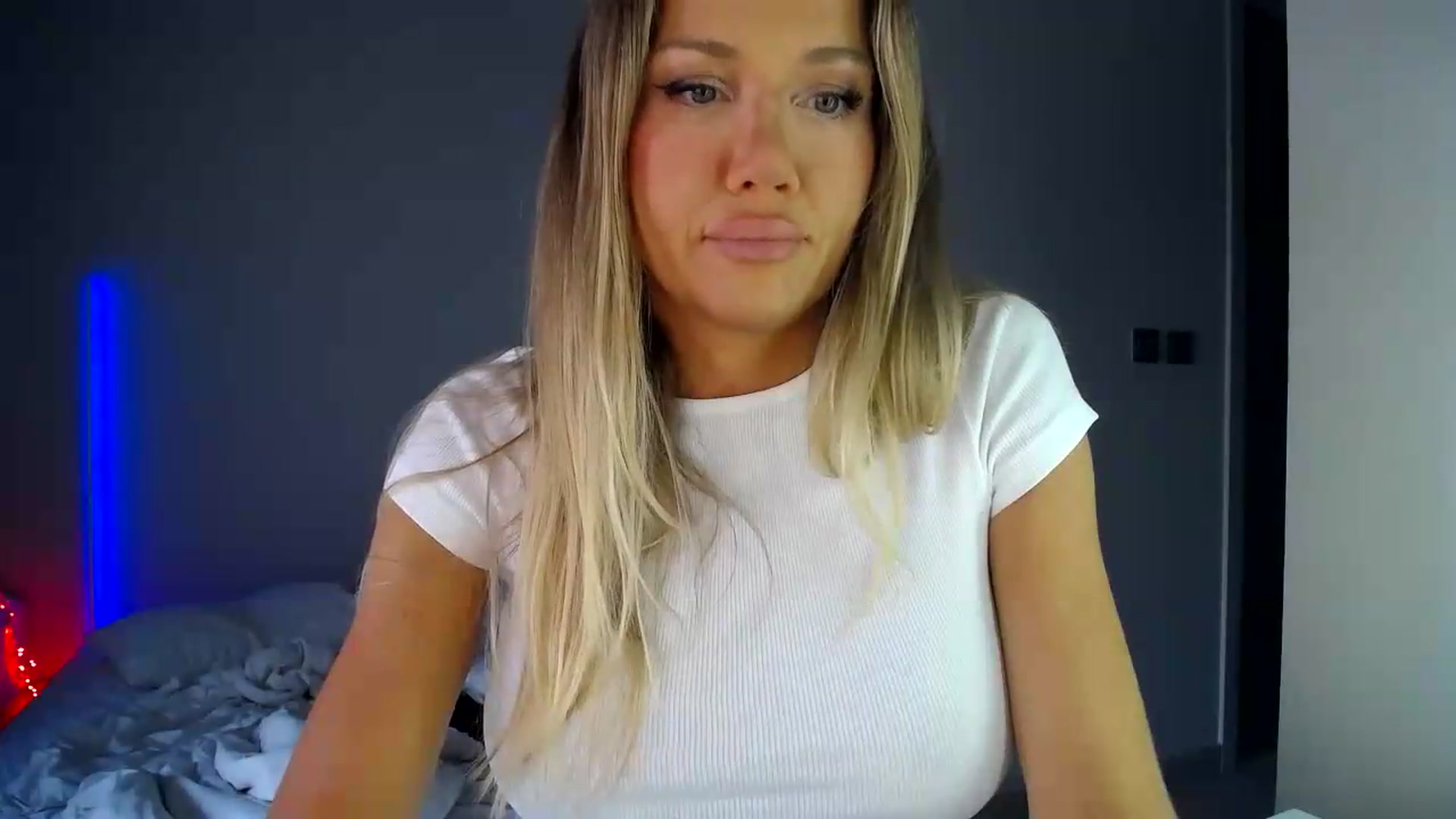Gallery image thumbnail from aaaaaaaaaaaay's myfreecams stream on, 08/22/2026, 05:38 image 18 of 20