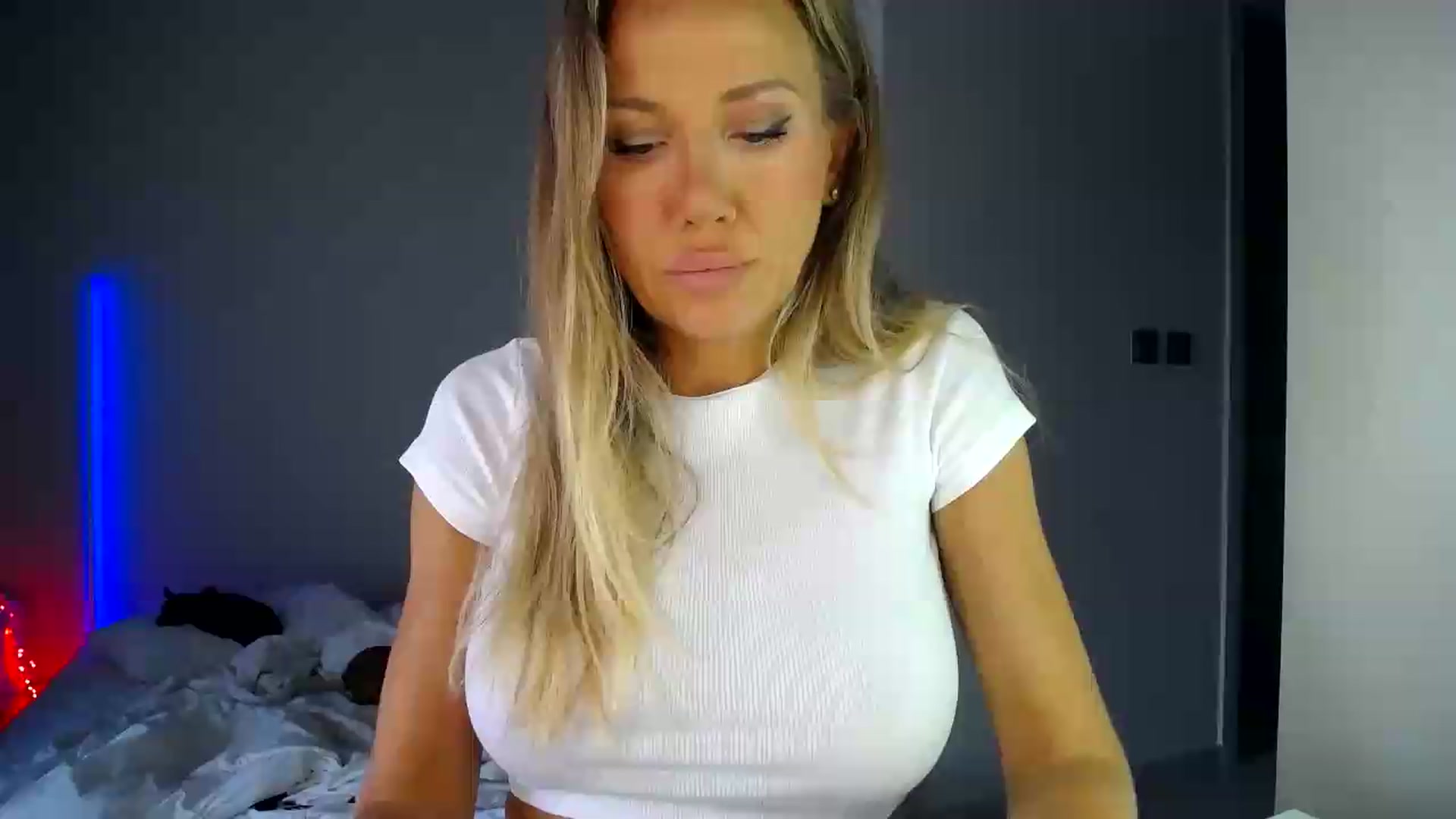 Gallery image thumbnail from aaaaaaaaaaaay's myfreecams stream on, 08/22/2026, 05:38 image 1 of 20