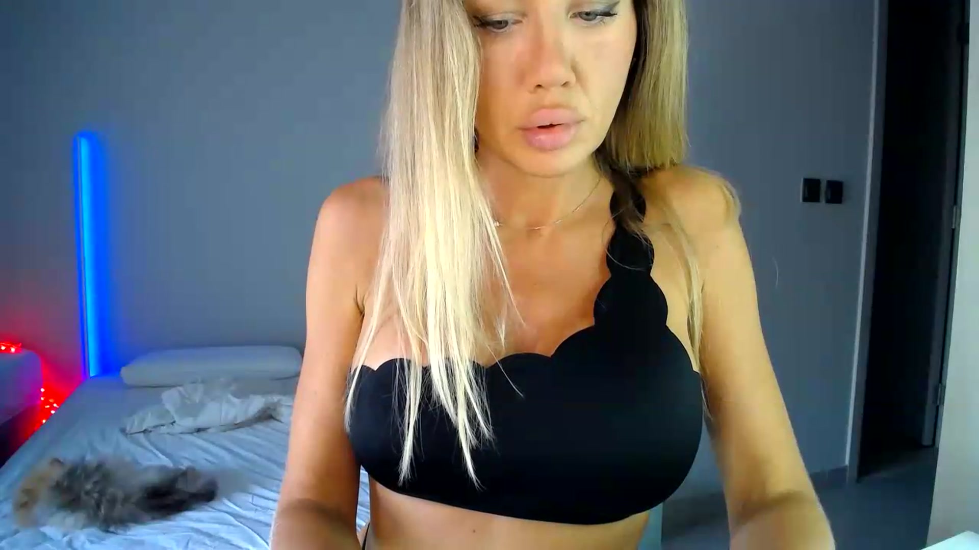 Gallery image thumbnail from aaaaaaaaaaaay's myfreecams stream on, 09/12/2026, 06:53 image 11 of 20