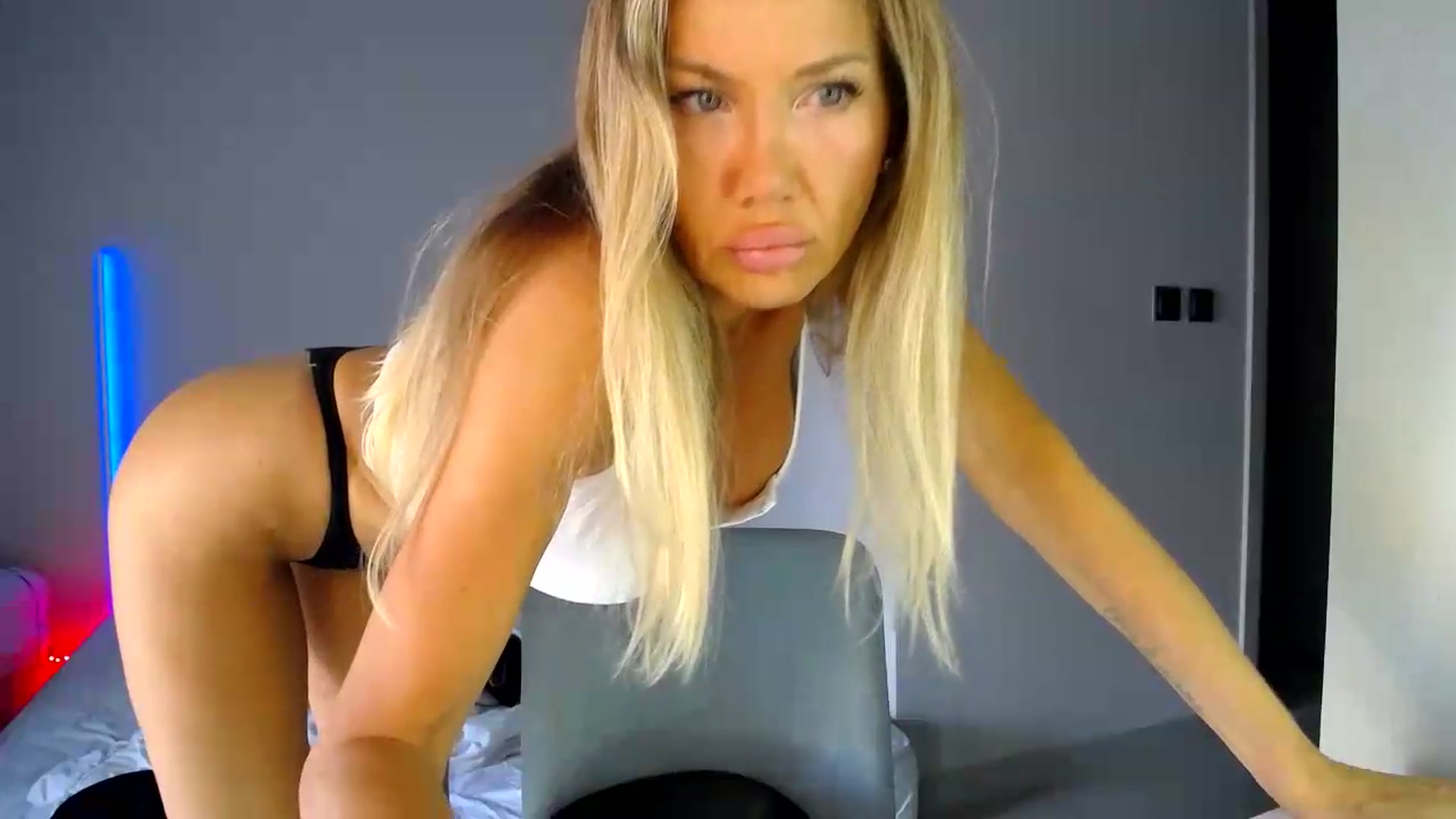 Gallery image thumbnail from aaaaaaaaaaaay's myfreecams stream on, 09/16/2026, 05:56 image 5 of 20