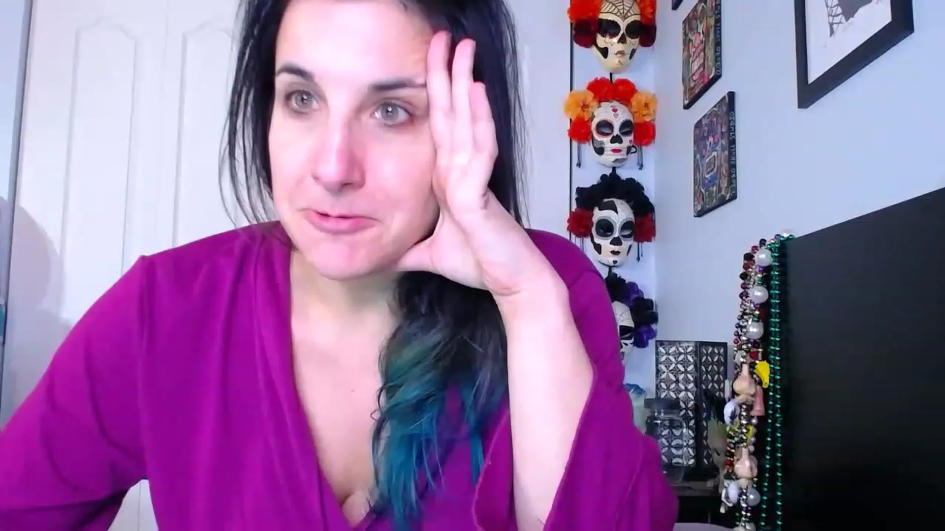 Gallery image thumbnail from abustybabe's myfreecams stream on, 11/18/2022, 22:58 image 8 of 20