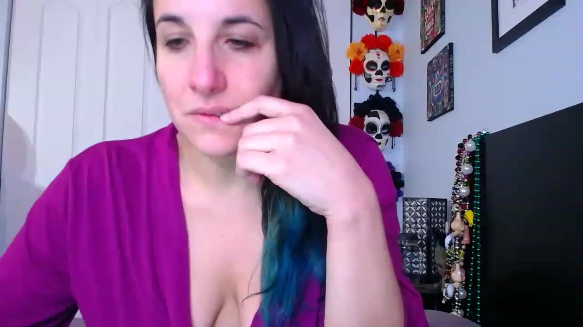 Gallery image thumbnail from abustybabe's myfreecams stream on, 11/18/2022, 22:58 image 10 of 20