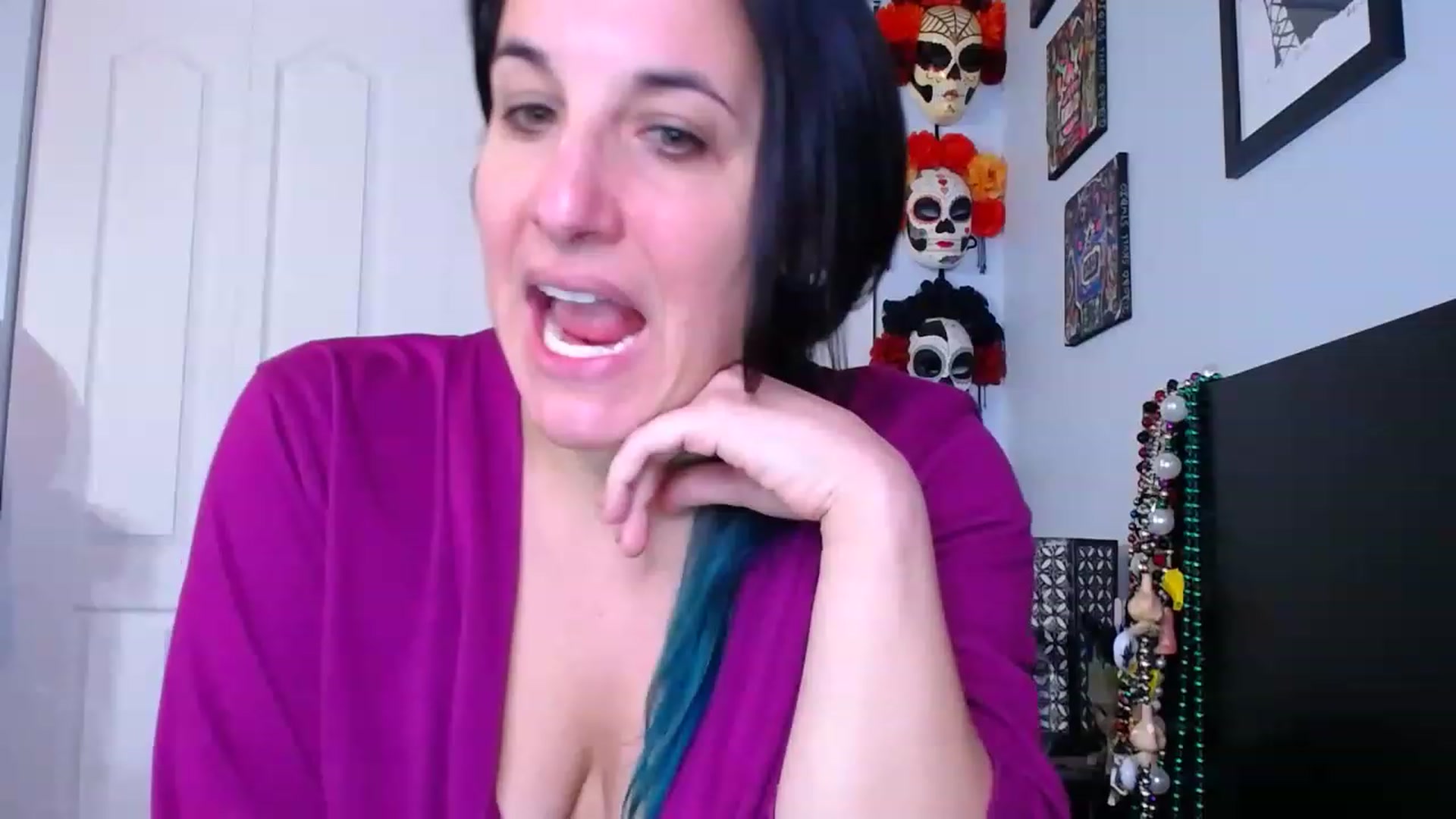 Gallery image thumbnail from abustybabe's myfreecams stream on, 11/18/2022, 22:58 image 13 of 20