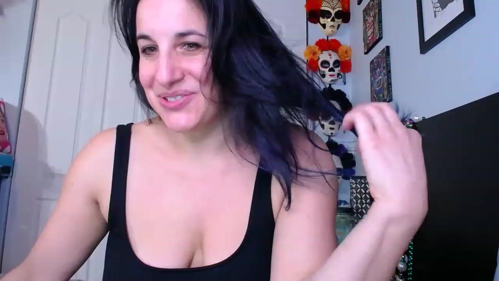 Gallery image thumbnail from abustybabe's myfreecams stream on, 12/12/2022, 23:11 image 11 of 20