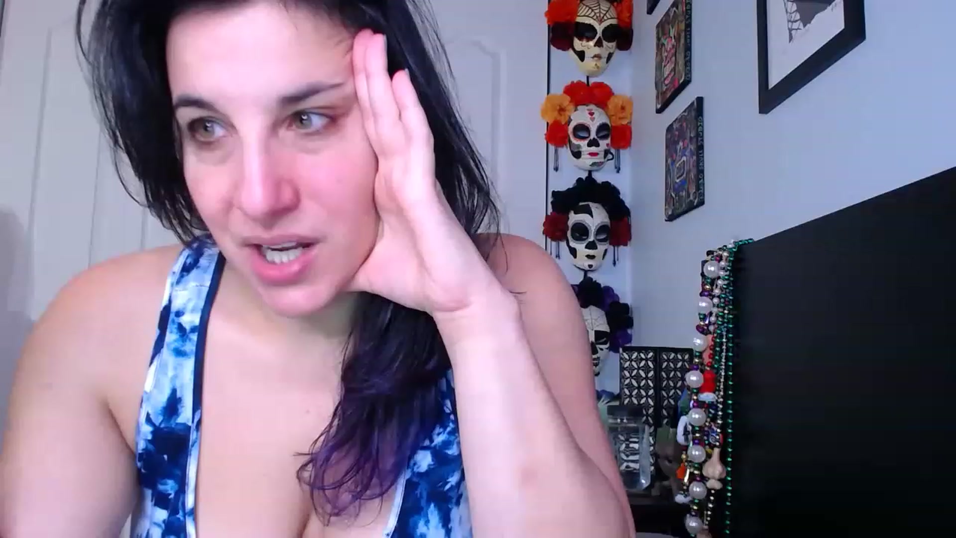 Gallery image thumbnail from abustybabe's myfreecams stream on, 12/27/2022, 23:05 image 1 of 20