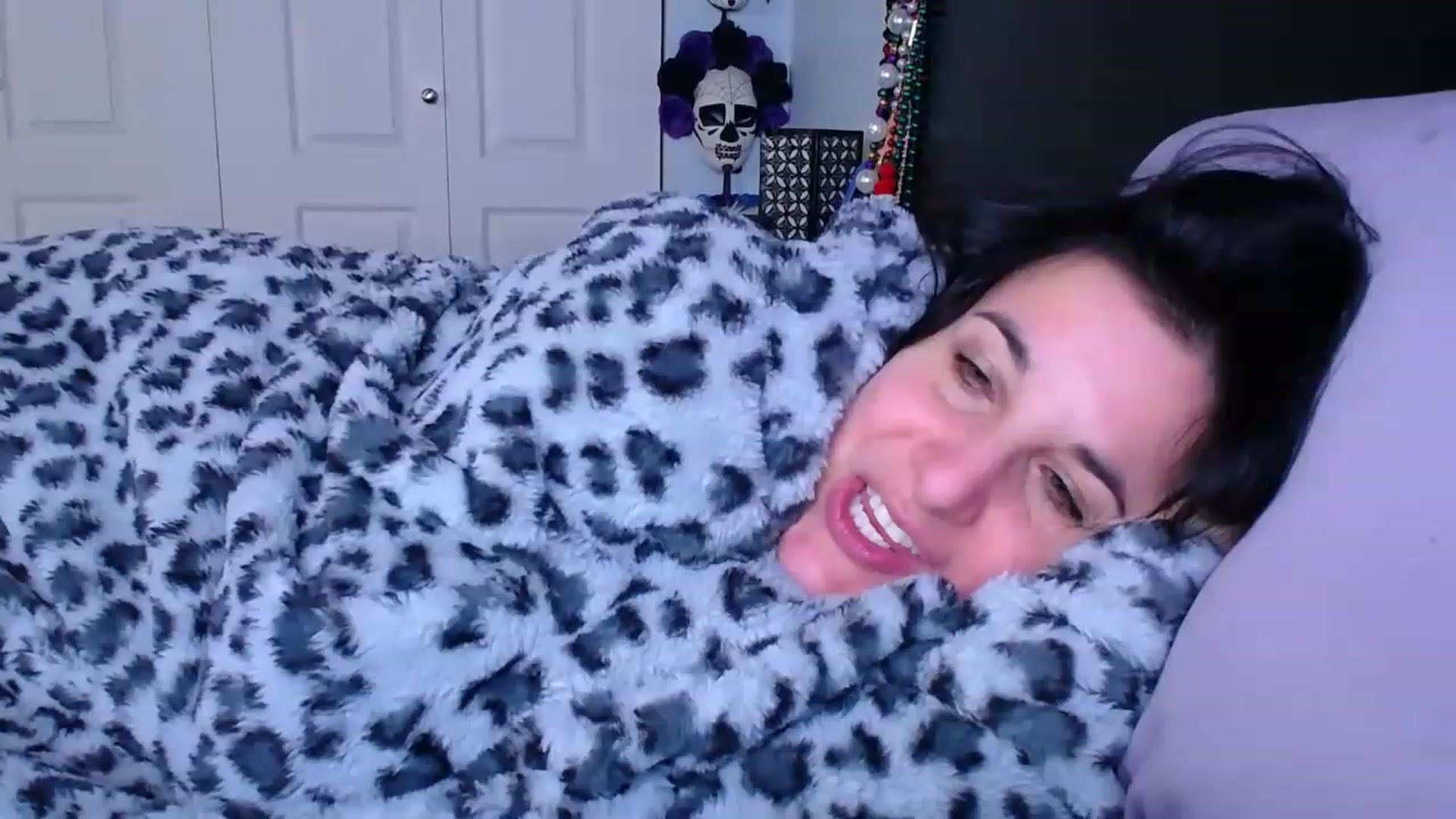 Gallery image thumbnail from abustybabe's myfreecams stream on, 01/10/2023, 22:53 image 18 of 20