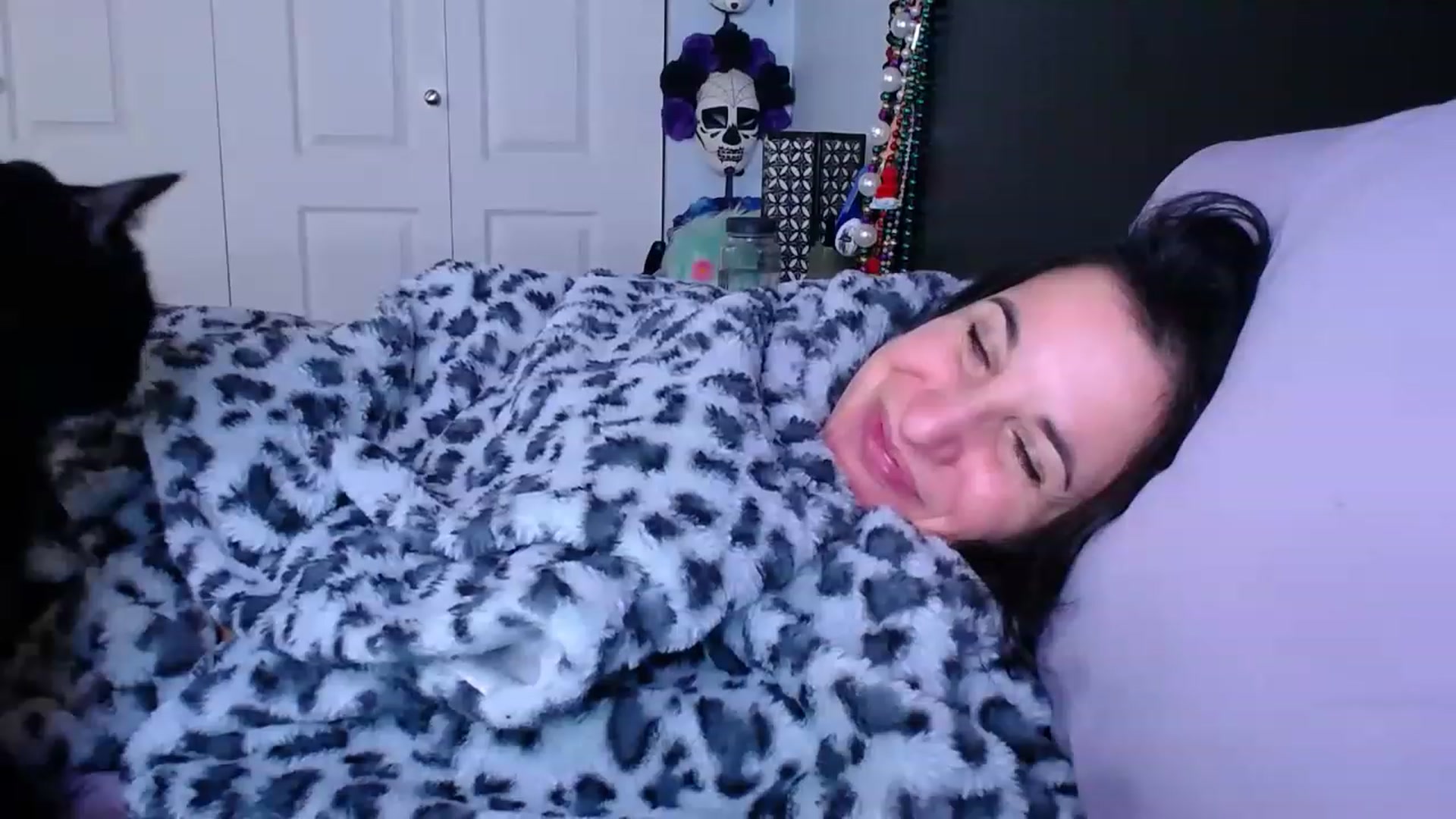 Gallery image thumbnail from abustybabe's myfreecams stream on, 01/10/2023, 22:53 image 19 of 20