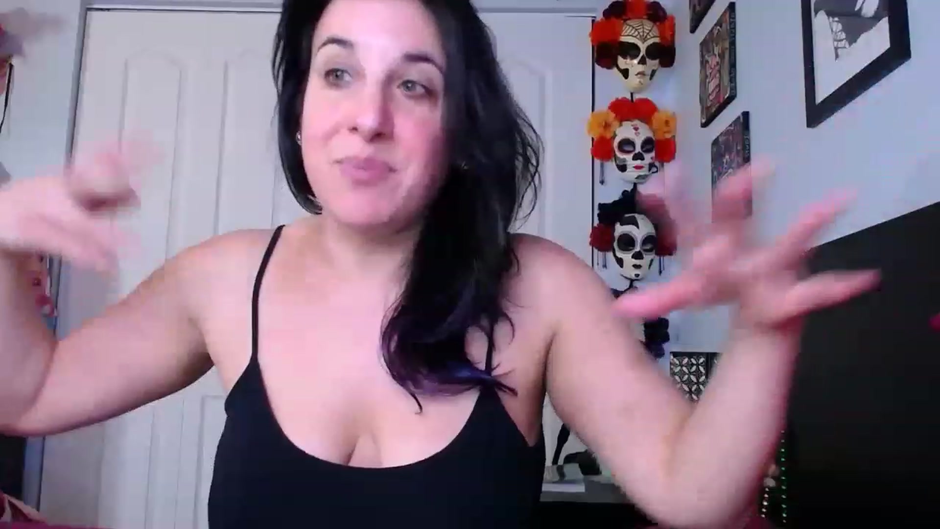Gallery image thumbnail from abustybabe's myfreecams stream on, 01/26/2023, 22:32 image 6 of 20