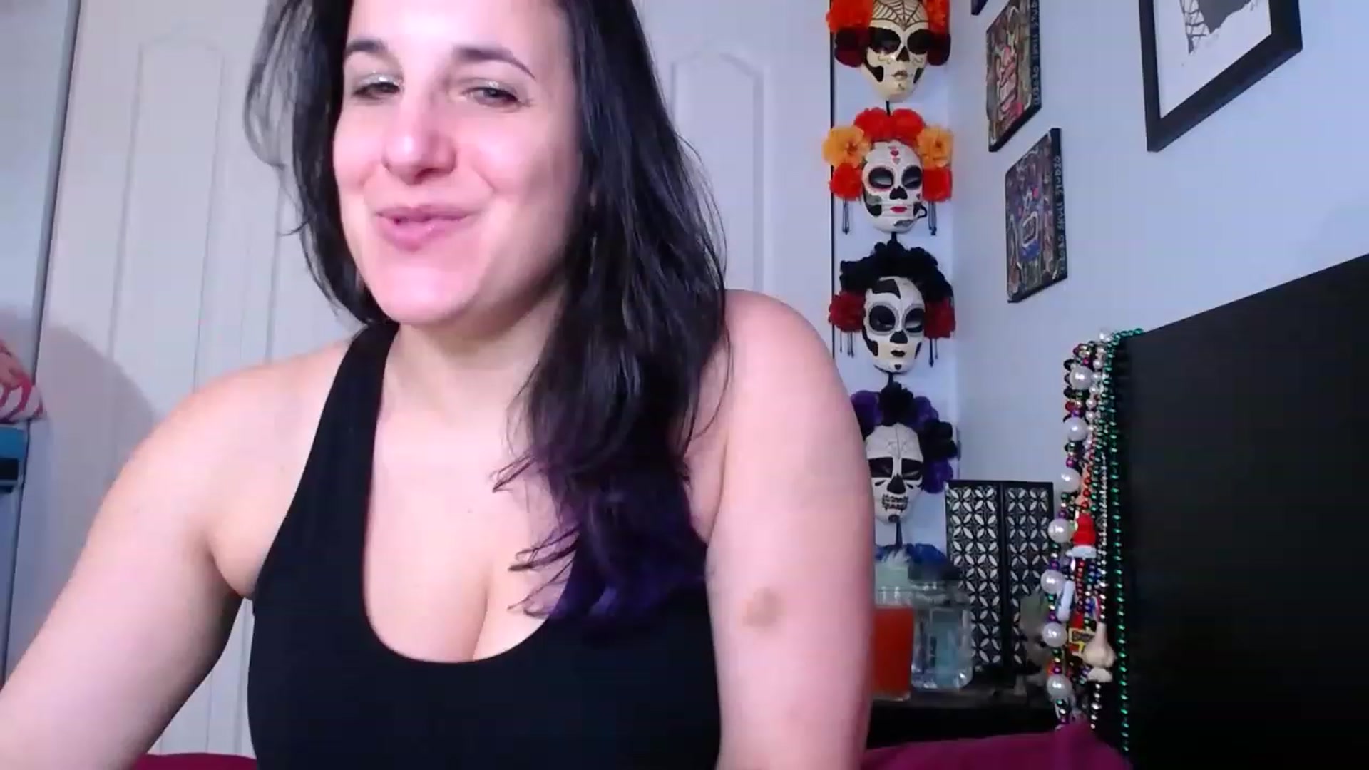 Gallery image thumbnail from abustybabe's myfreecams stream on, 01/30/2023, 21:15 image 7 of 20