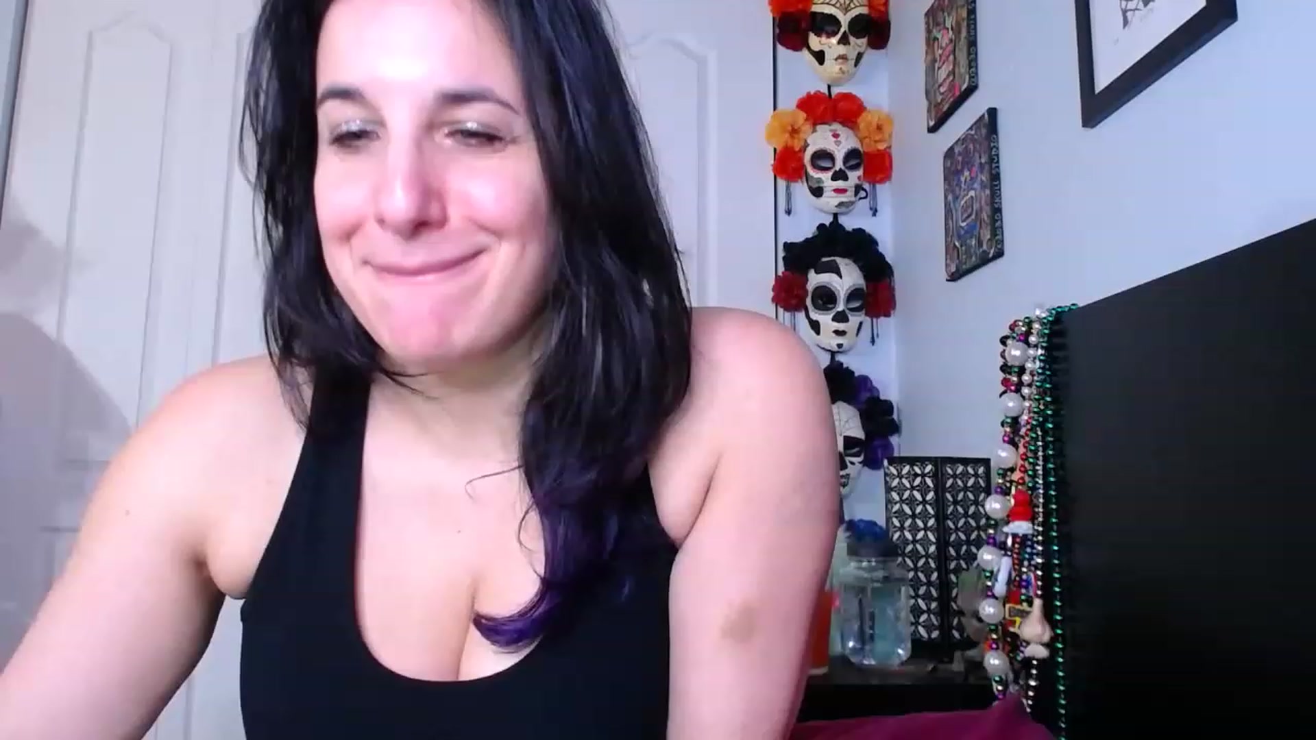 Gallery image thumbnail from abustybabe's myfreecams stream on, 01/30/2023, 21:15 image 12 of 20