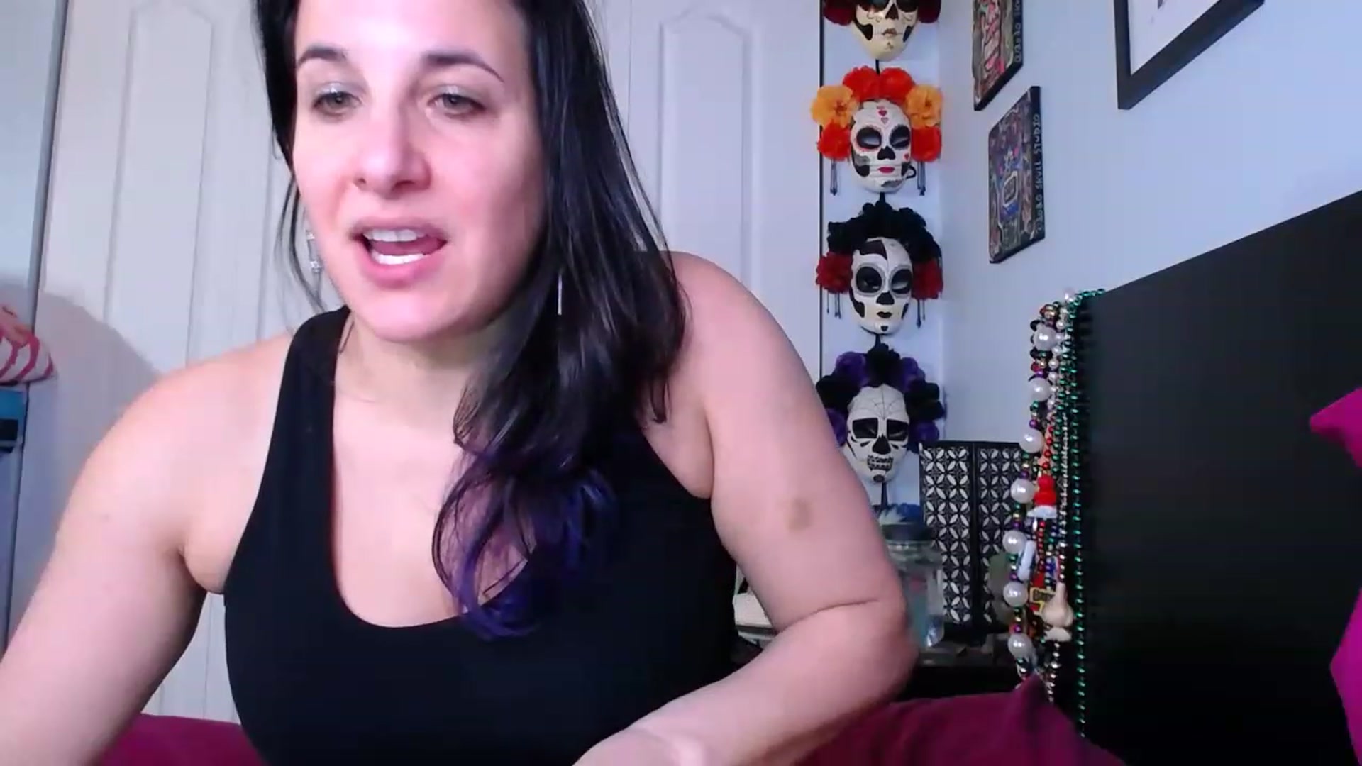 Gallery image thumbnail from abustybabe's myfreecams stream on, 01/30/2023, 22:43 image 17 of 20