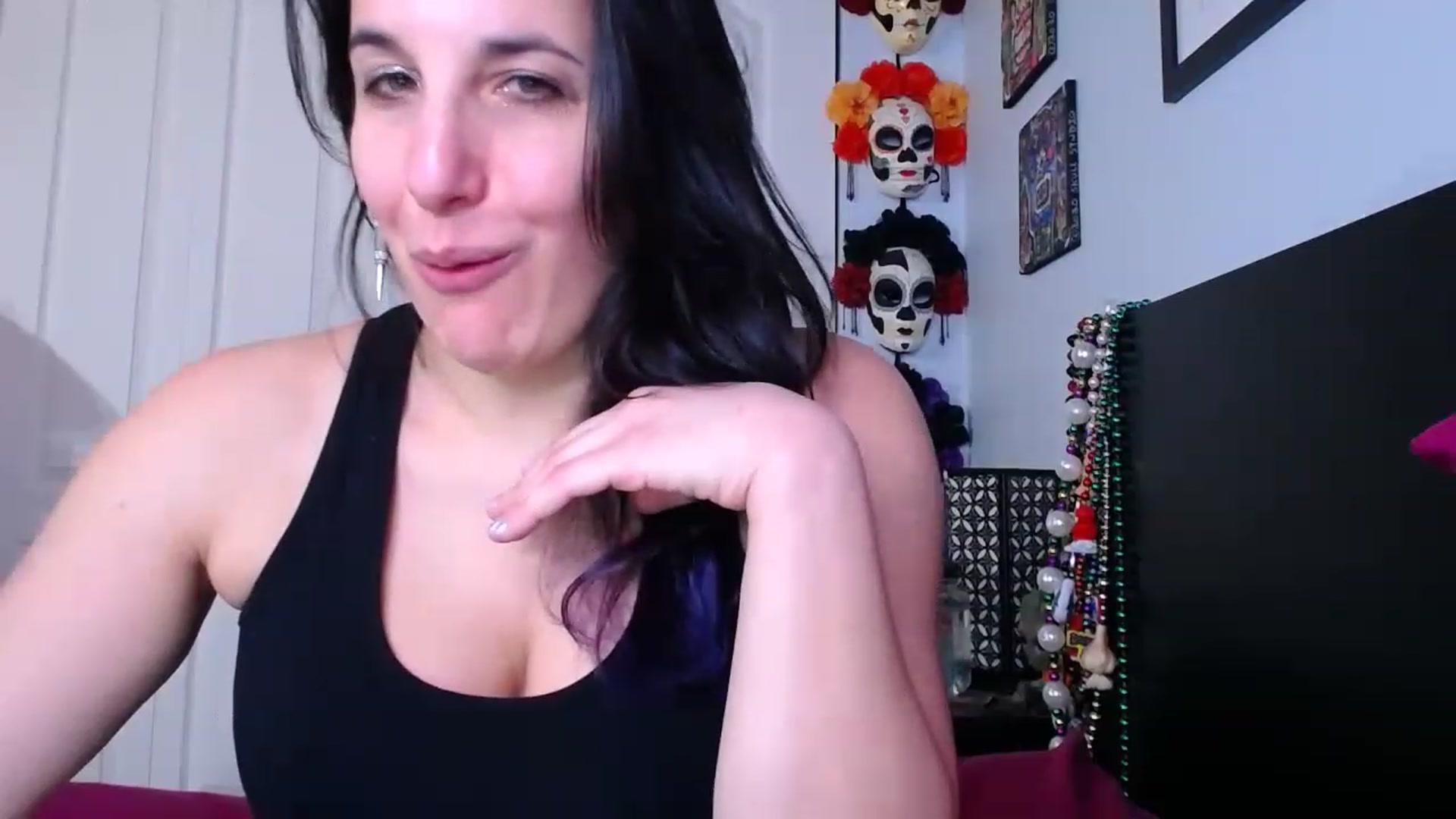 Gallery image thumbnail from abustybabe's myfreecams stream on, 01/30/2023, 22:43 image 18 of 20