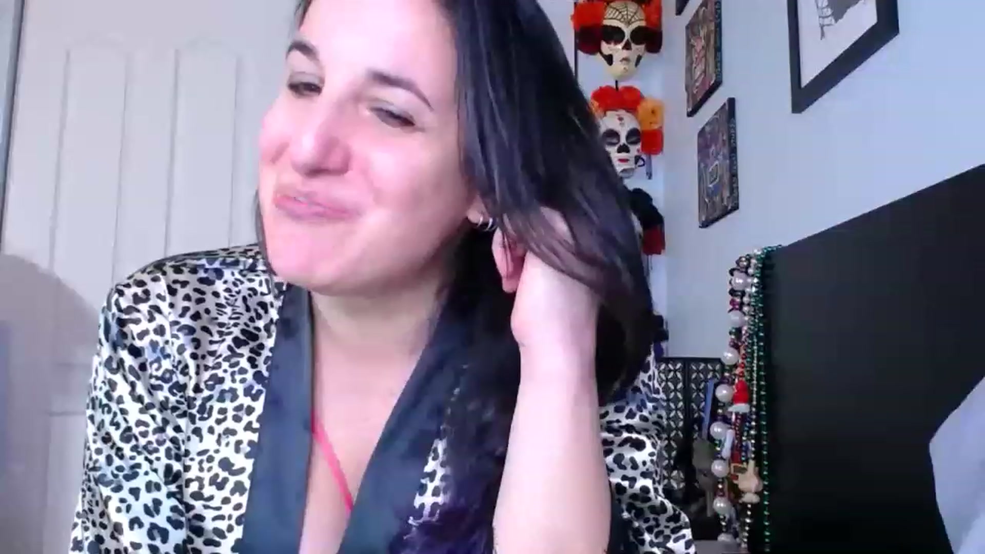 Gallery image thumbnail from abustybabe's myfreecams stream on, 02/01/2023, 22:37 image 17 of 20