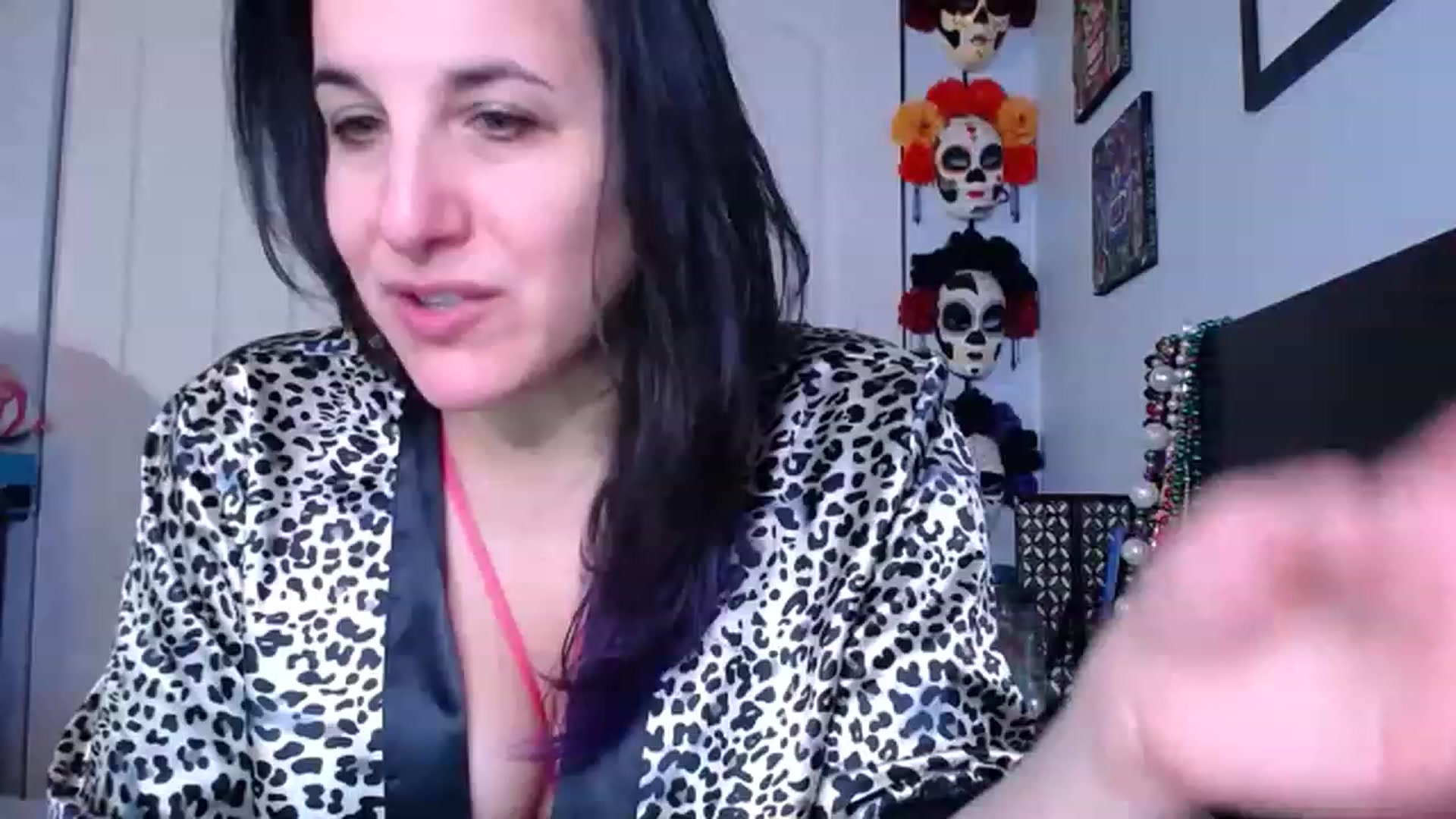 Gallery image thumbnail from abustybabe's myfreecams stream on, 02/01/2023, 22:37 image 1 of 20