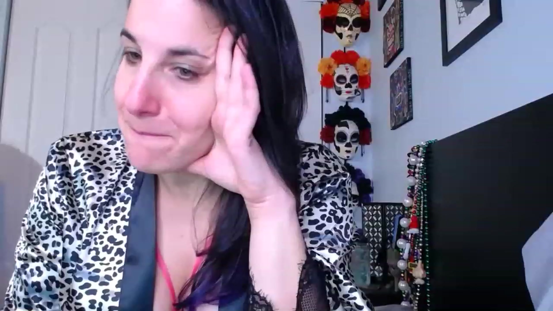 Gallery image thumbnail from abustybabe's myfreecams stream on, 02/01/2023, 22:37 image 18 of 20