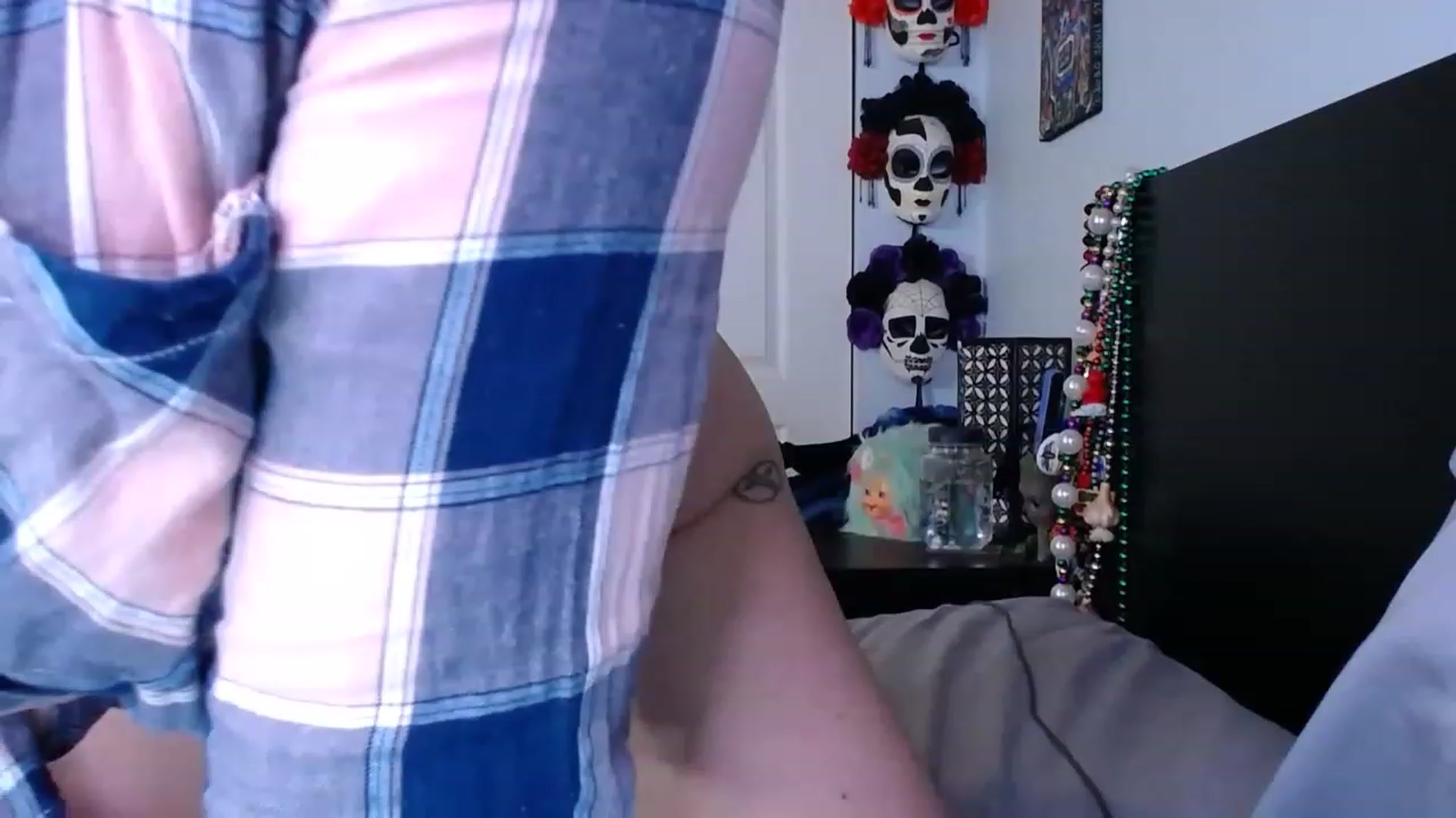 Gallery image thumbnail from abustybabe's myfreecams stream on, 02/02/2023, 22:52 image 11 of 20