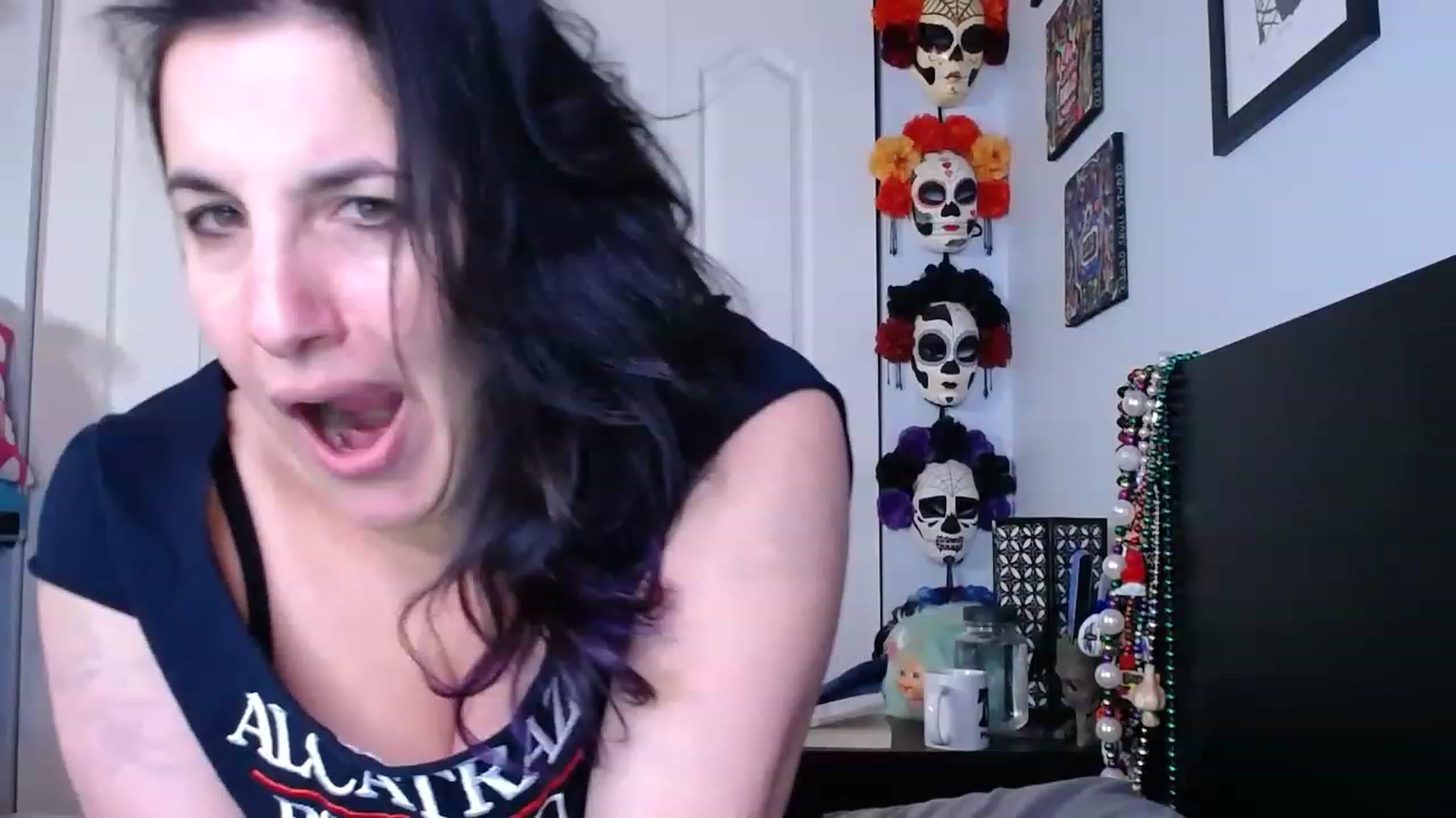 Gallery image thumbnail from abustybabe's myfreecams stream on, 02/03/2023, 22:46 image 5 of 20