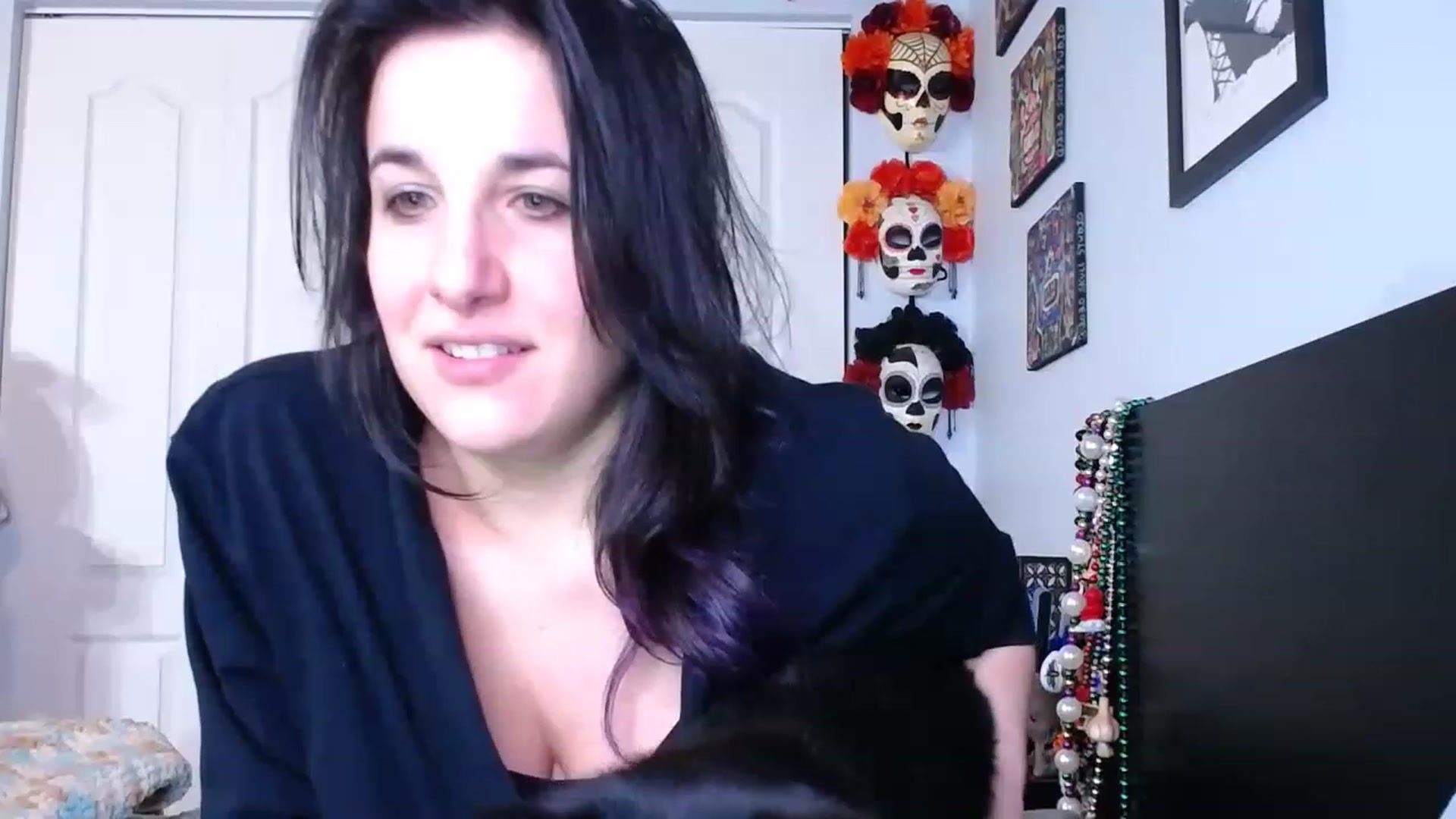 Gallery image thumbnail from abustybabe's myfreecams stream on, 02/03/2023, 23:32 image 13 of 20