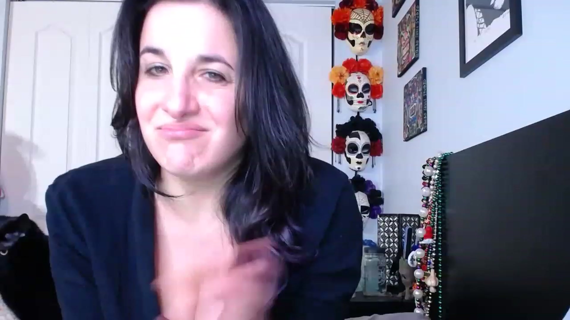 Gallery image thumbnail from abustybabe's myfreecams stream on, 02/03/2023, 23:32 image 20 of 20