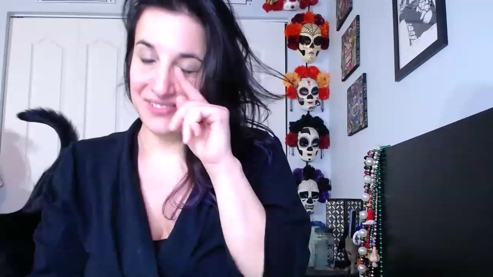 Gallery image thumbnail from abustybabe's myfreecams stream on, 02/03/2023, 23:32 image 10 of 20