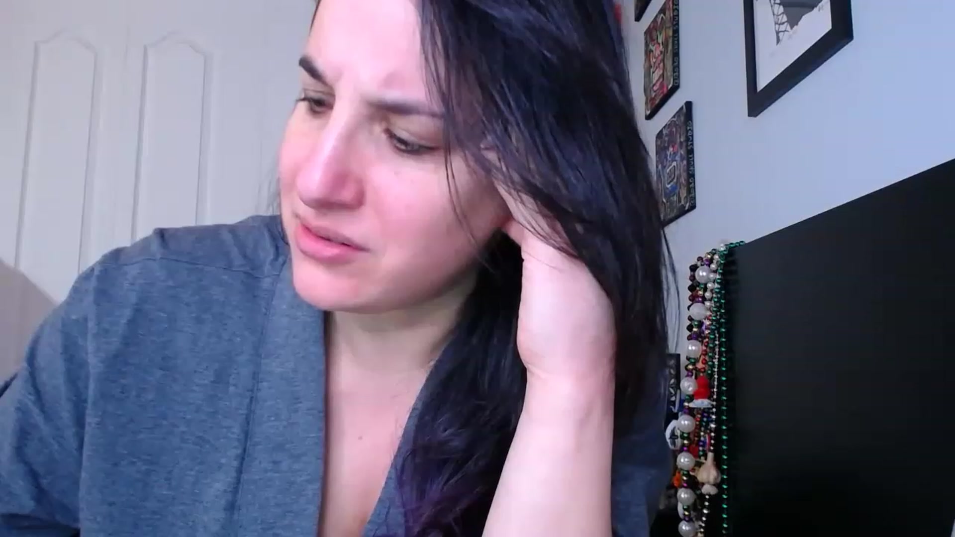 Gallery image thumbnail from abustybabe's myfreecams stream on, 02/17/2023, 22:37 image 18 of 20