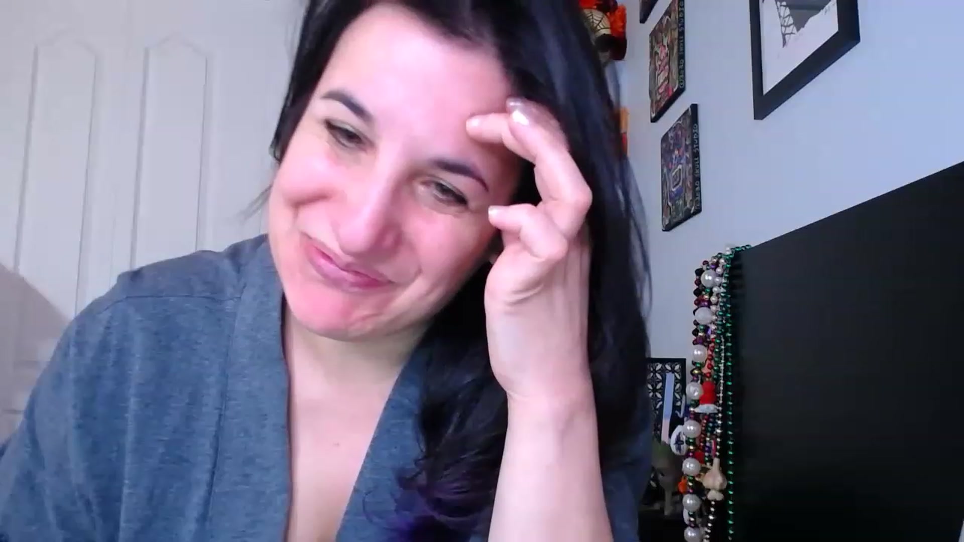 Gallery image thumbnail from abustybabe's myfreecams stream on, 02/17/2023, 22:59 image 3 of 20
