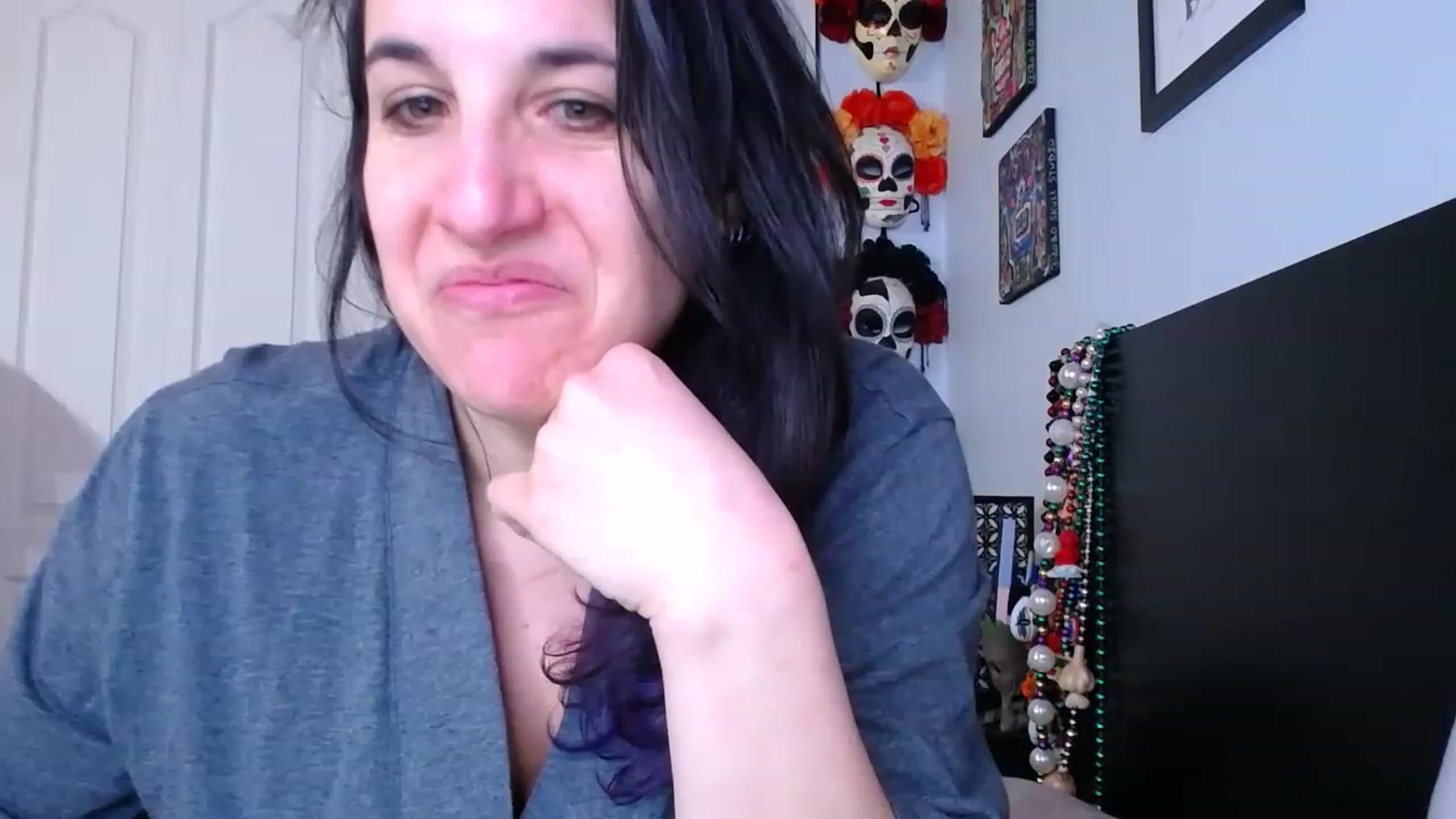 Gallery image thumbnail from abustybabe's myfreecams stream on, 02/17/2023, 22:59 image 12 of 20