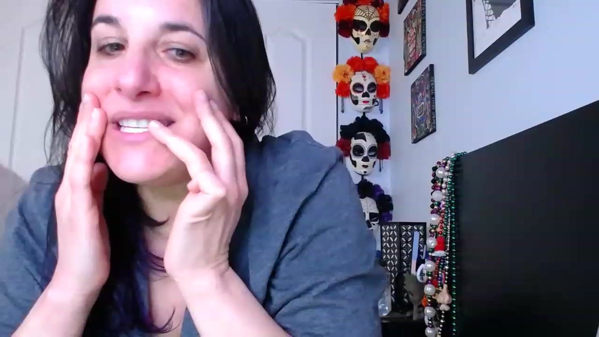 Gallery image thumbnail from abustybabe's myfreecams stream on, 02/17/2023, 22:59 image 5 of 20